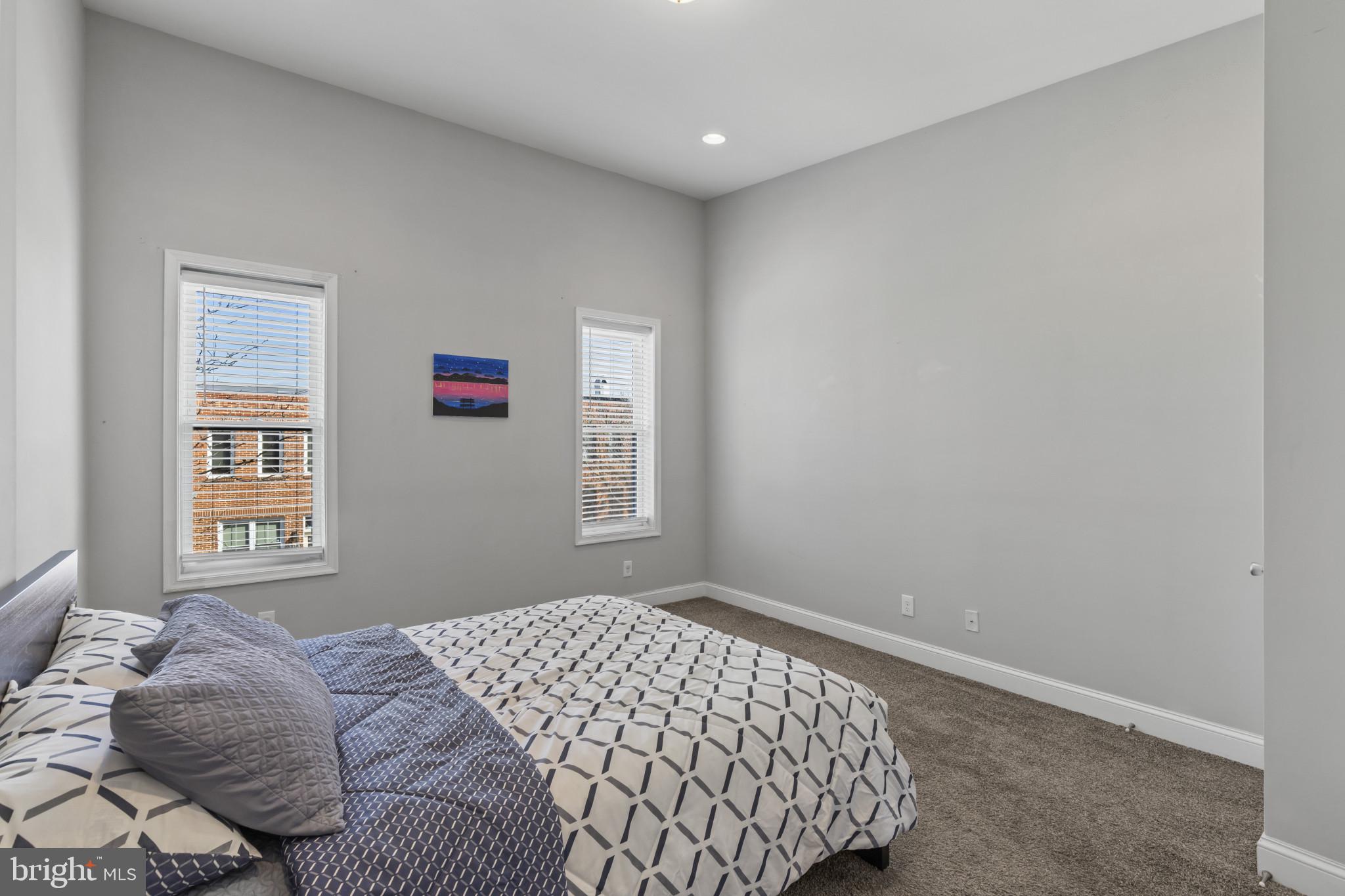 PATTERSON PARK - Residential