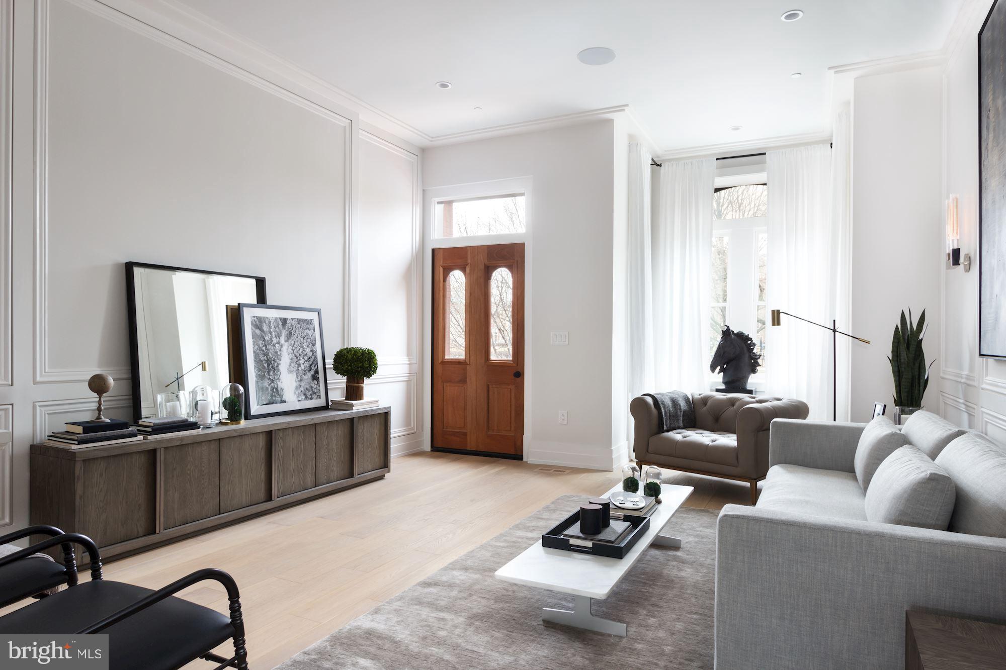 CAPITOL HILL - Residential