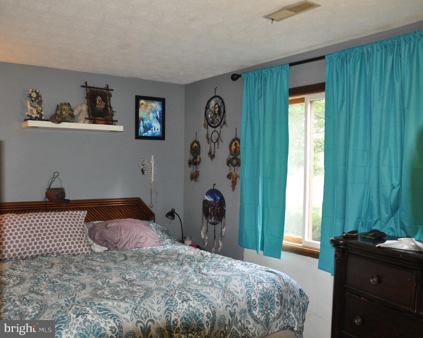 THE HILL CONDOS - Residential