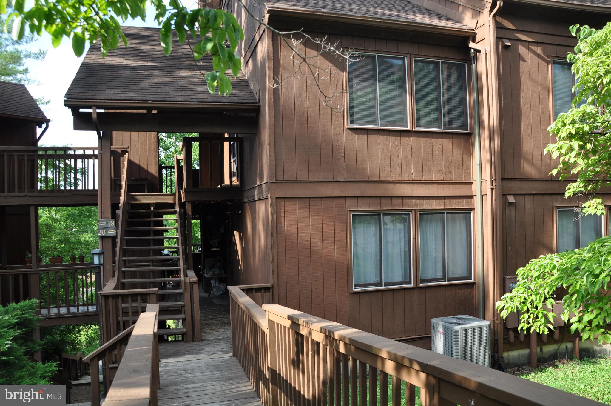 THE HILL CONDOS - Residential