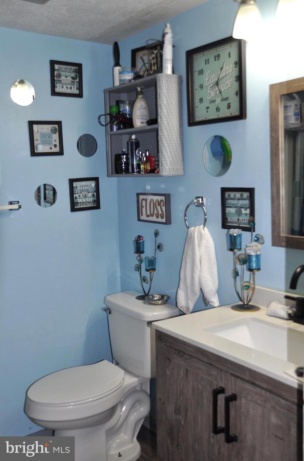 THE HILL CONDOS - Residential