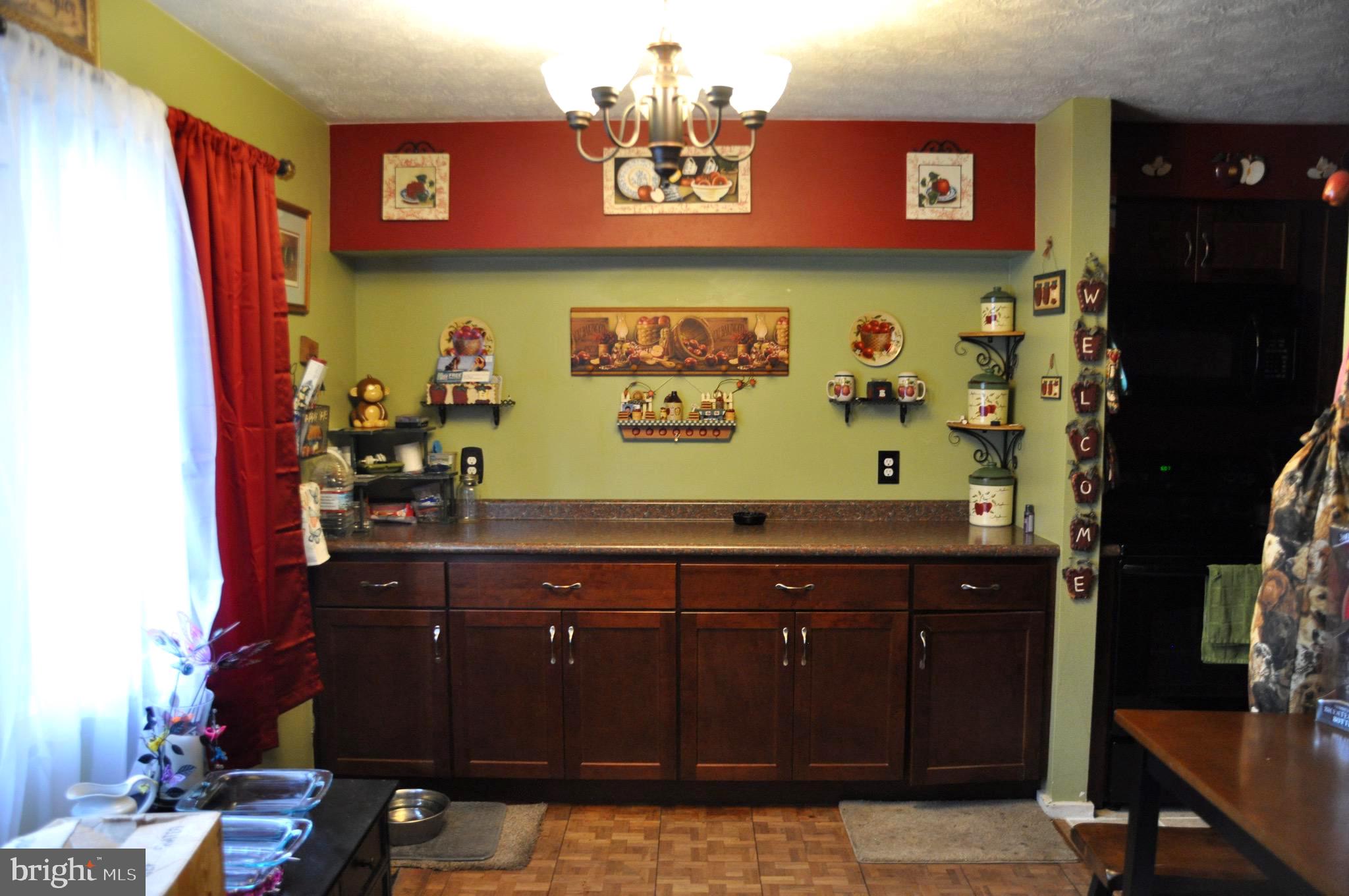 THE HILL CONDOS - Residential