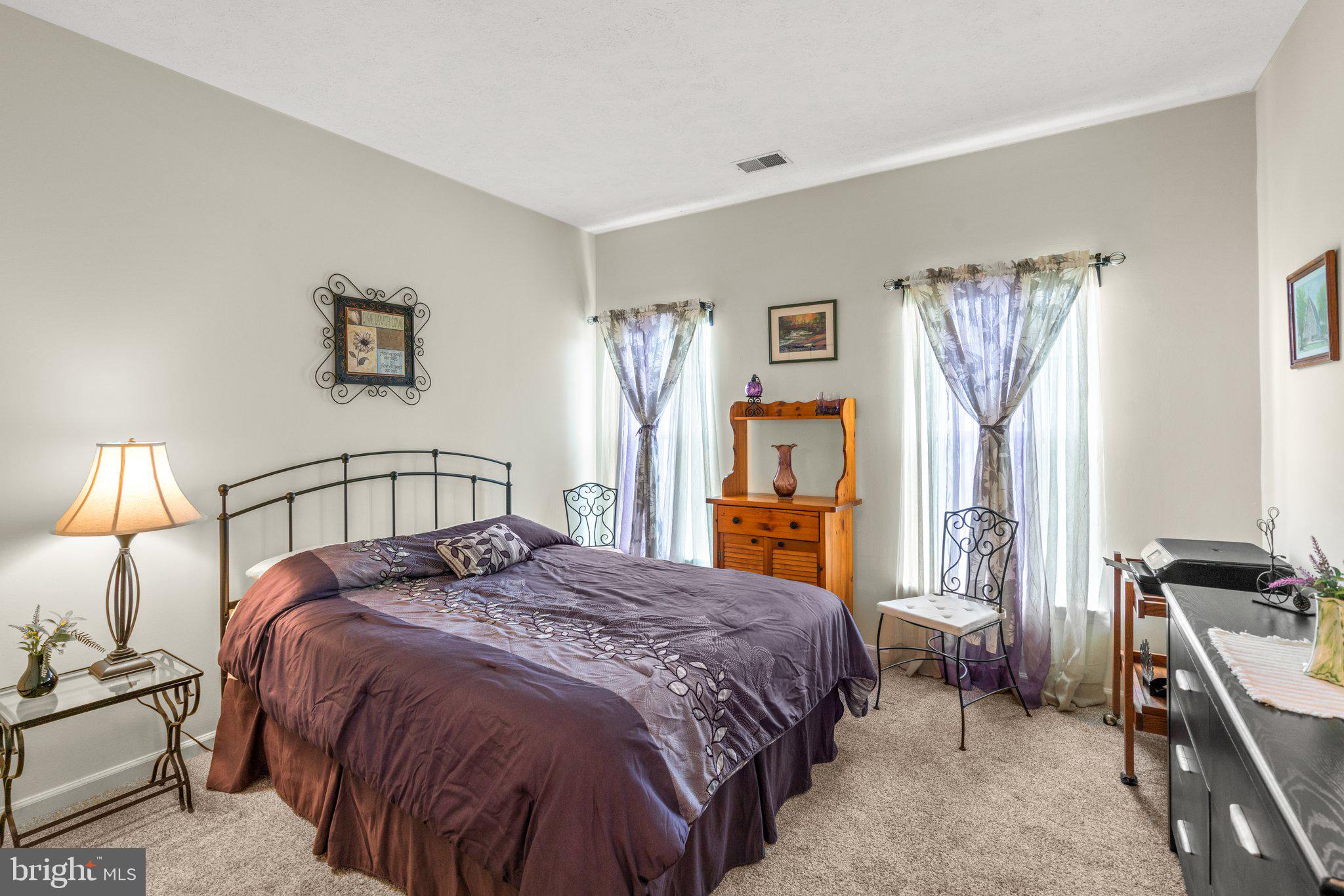 DEVONSHIRE - Residential