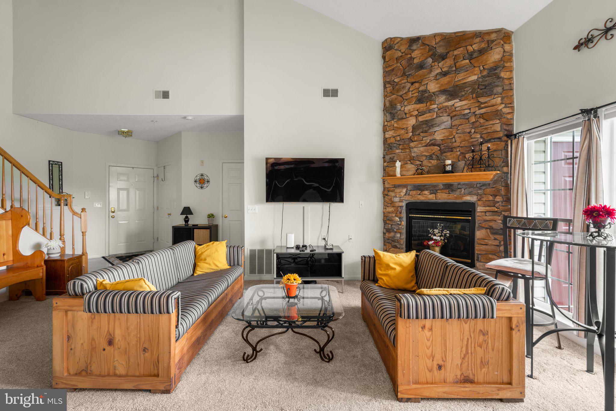 DEVONSHIRE - Residential