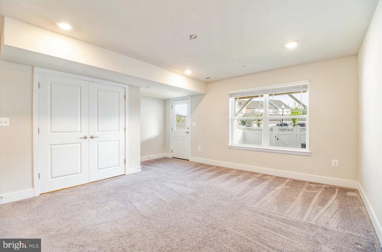 11687 EMILY DICKINSON PL