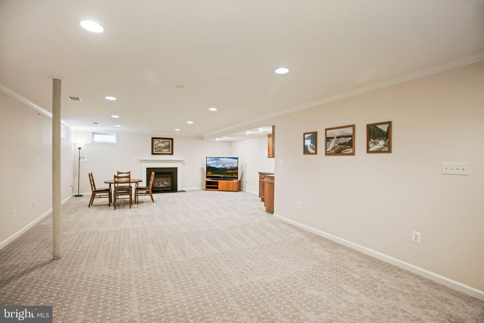 FAIRCREST SOUTH - Residential