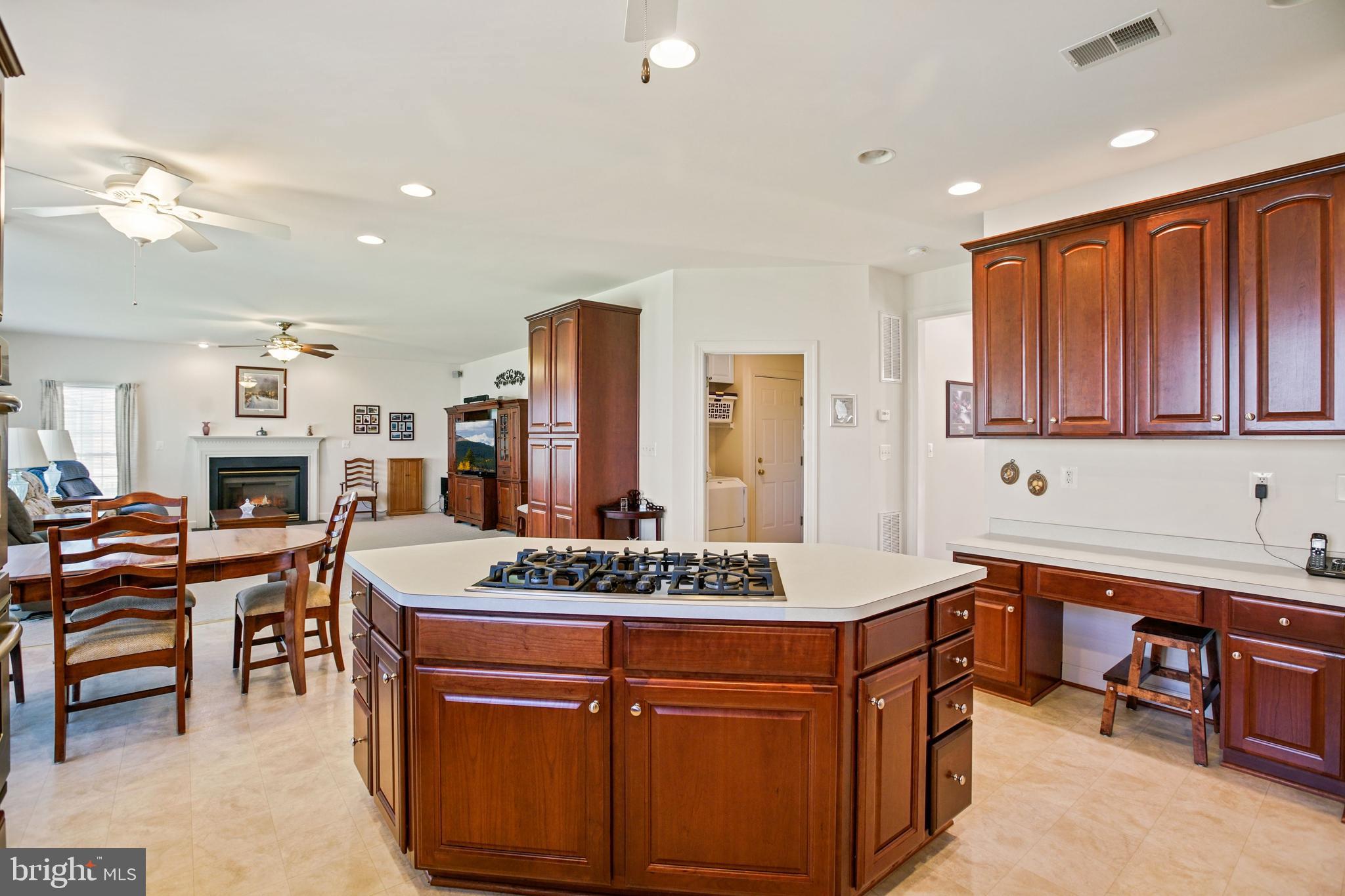 FAIRCREST SOUTH - Residential