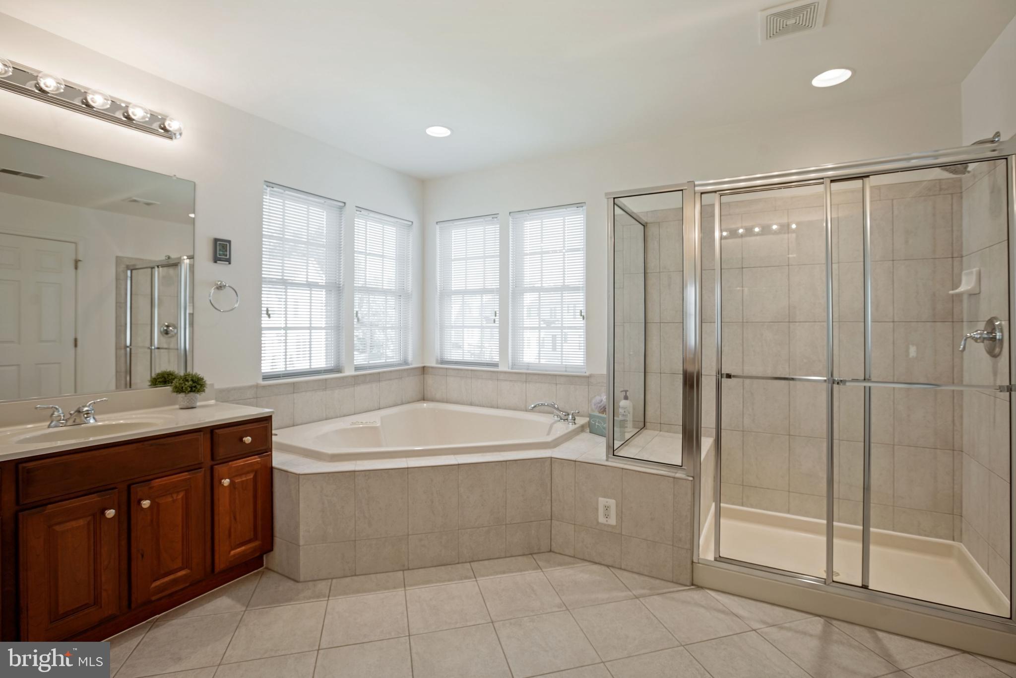 FAIRCREST SOUTH - Residential