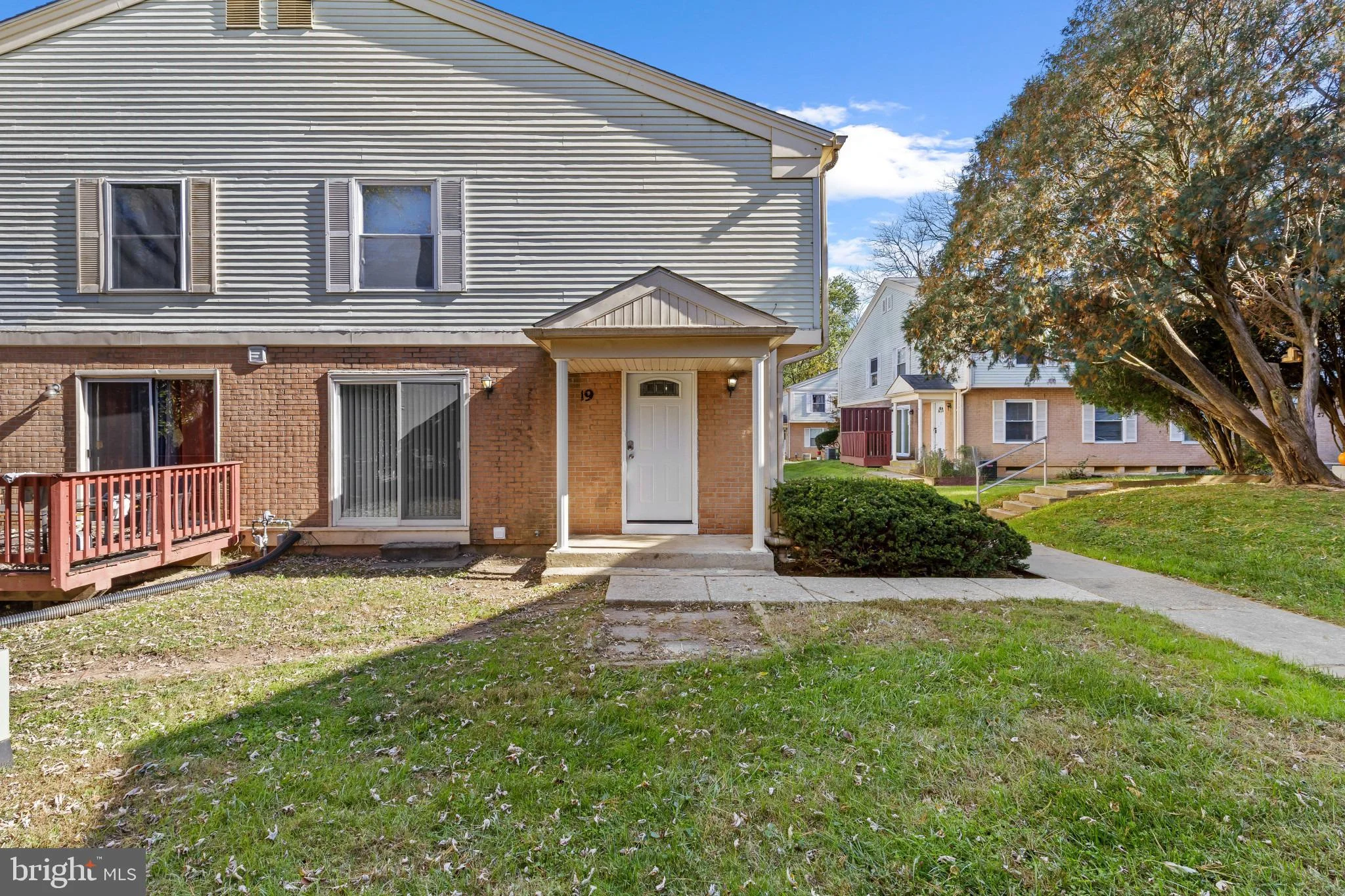 19 Woodenbridge Court Unit D