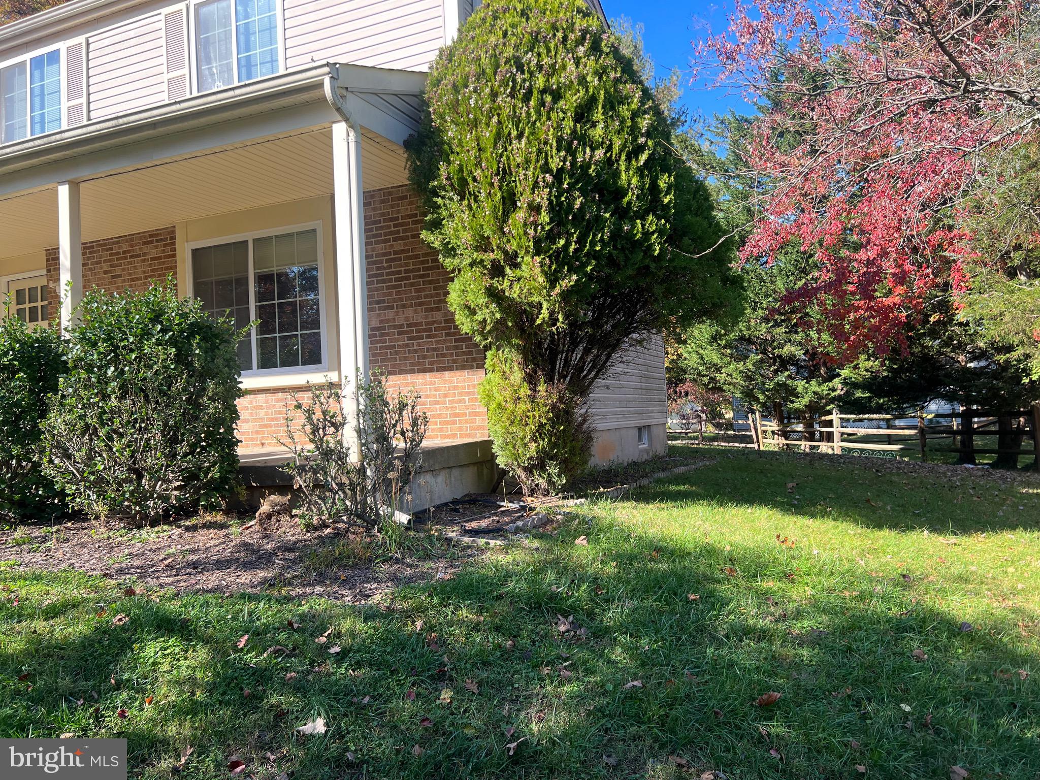 MILL CREEK SOUTH - Residential Lease