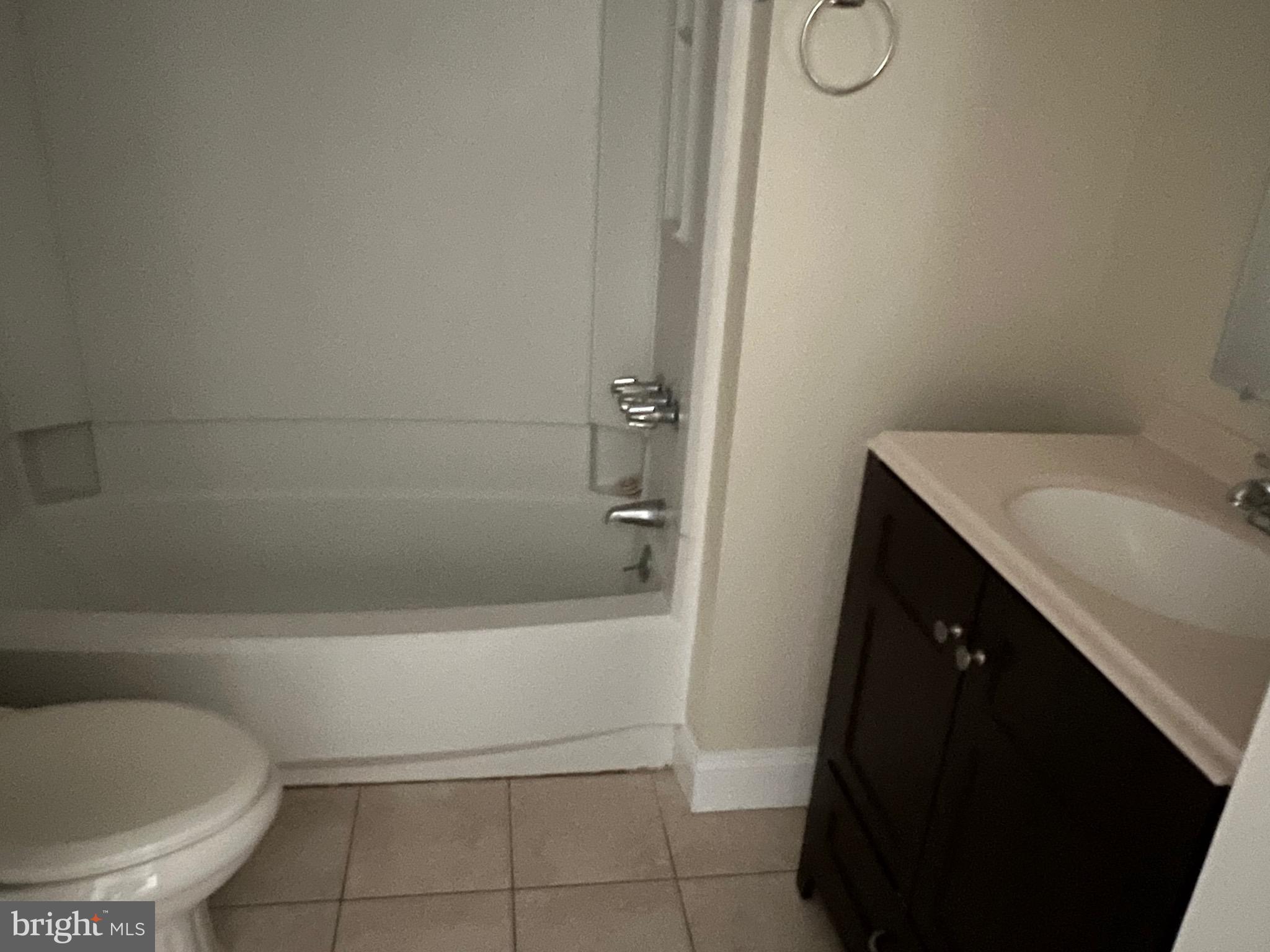 MILL CREEK SOUTH - Residential Lease