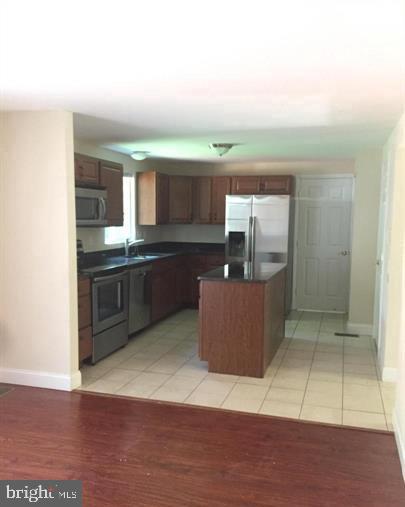 MILL CREEK SOUTH - Residential Lease