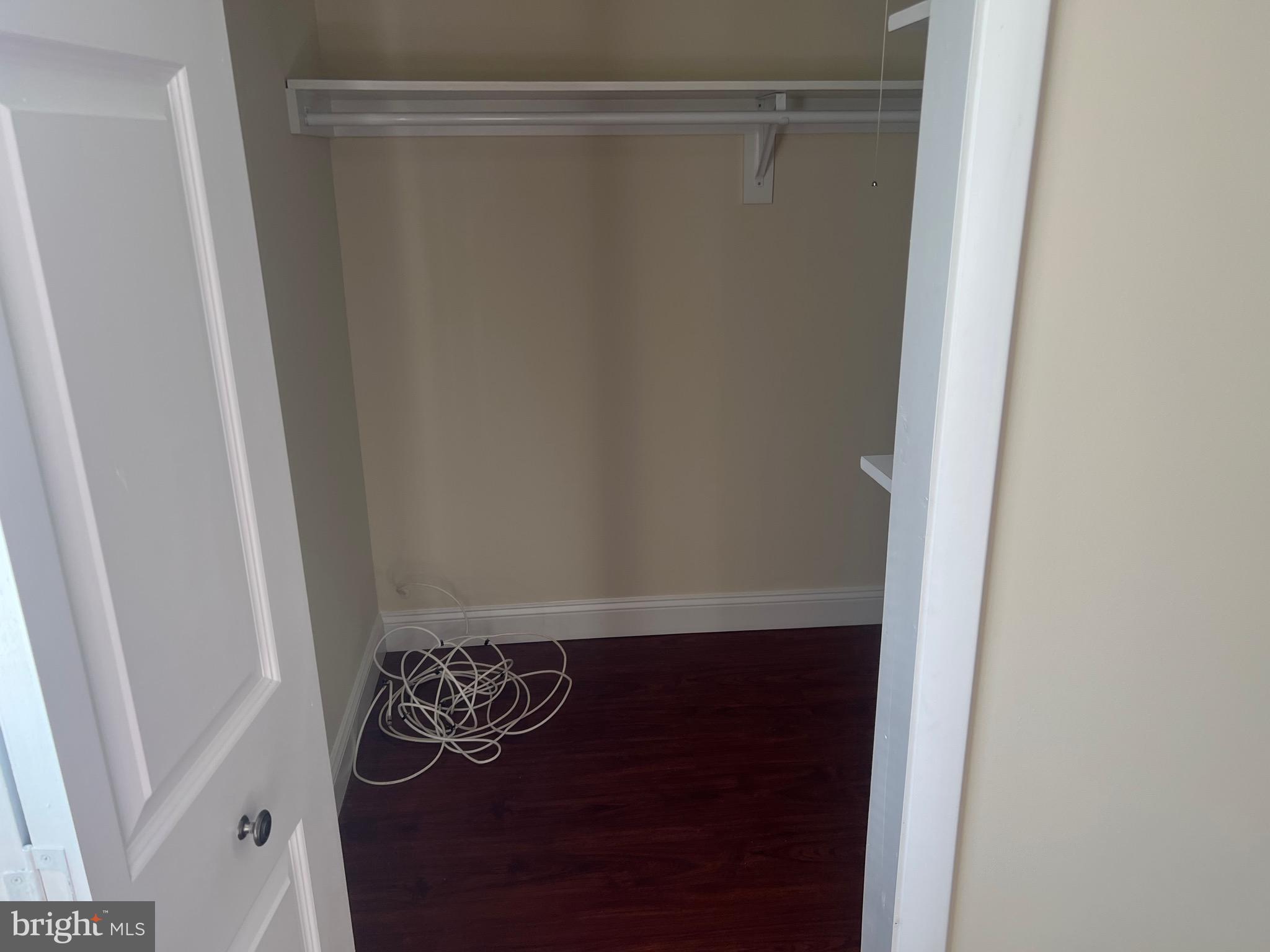 MILL CREEK SOUTH - Residential Lease