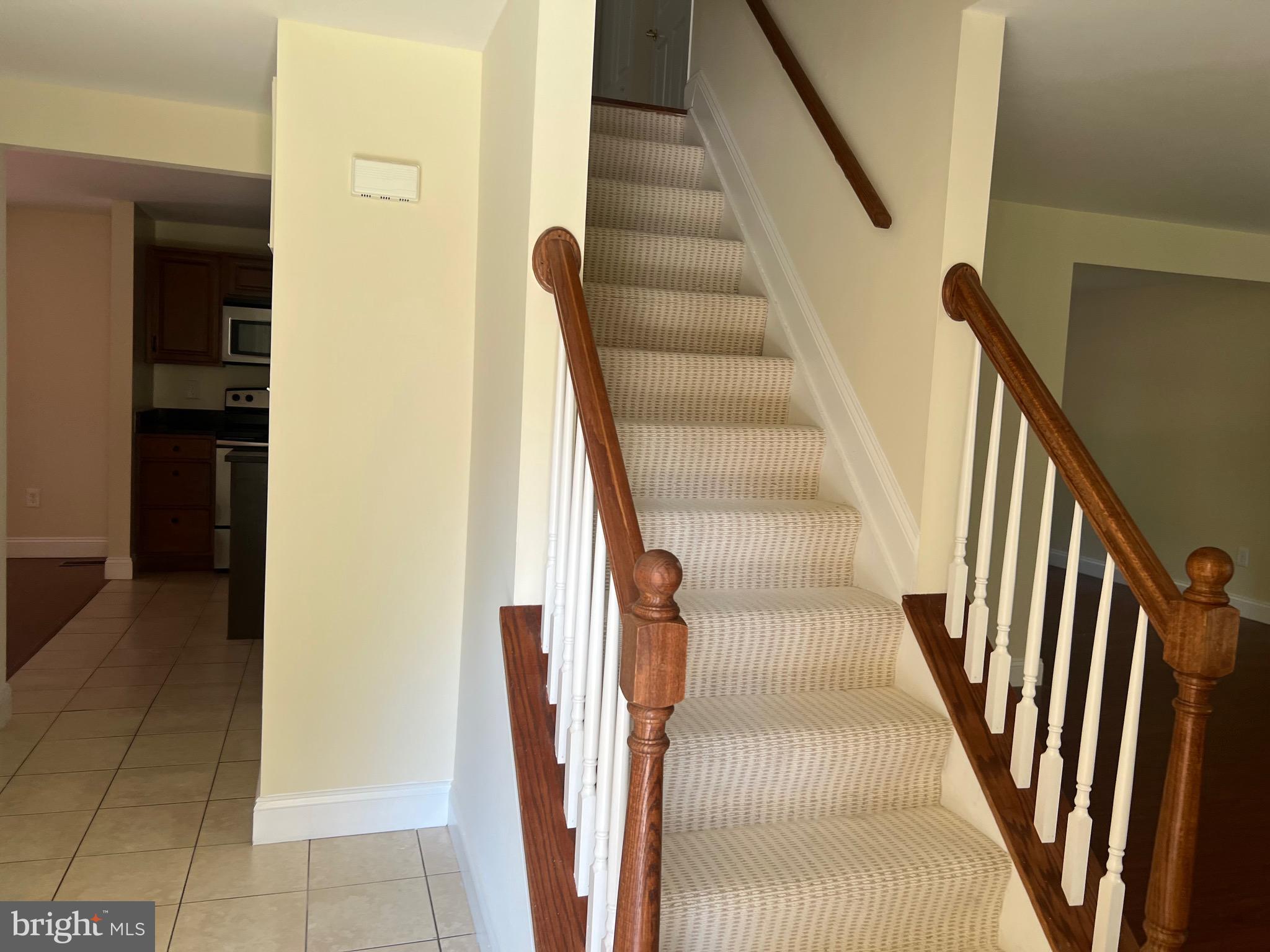 MILL CREEK SOUTH - Residential Lease