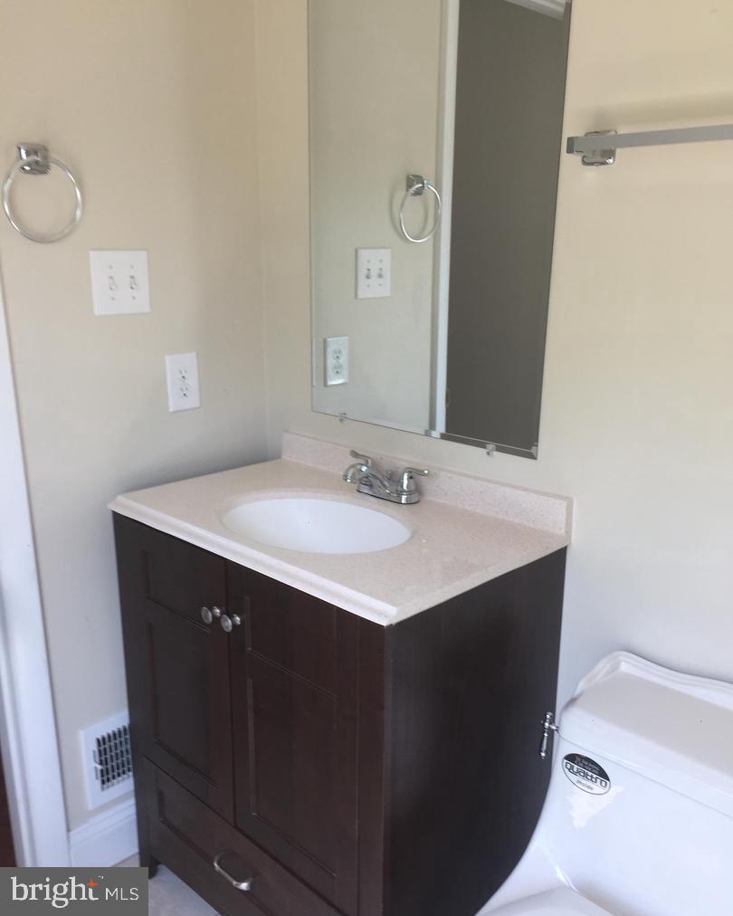 MILL CREEK SOUTH - Residential Lease