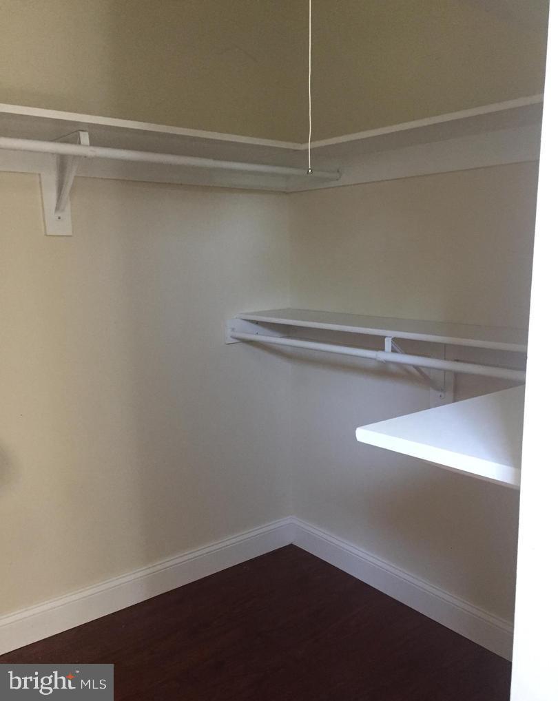 MILL CREEK SOUTH - Residential Lease