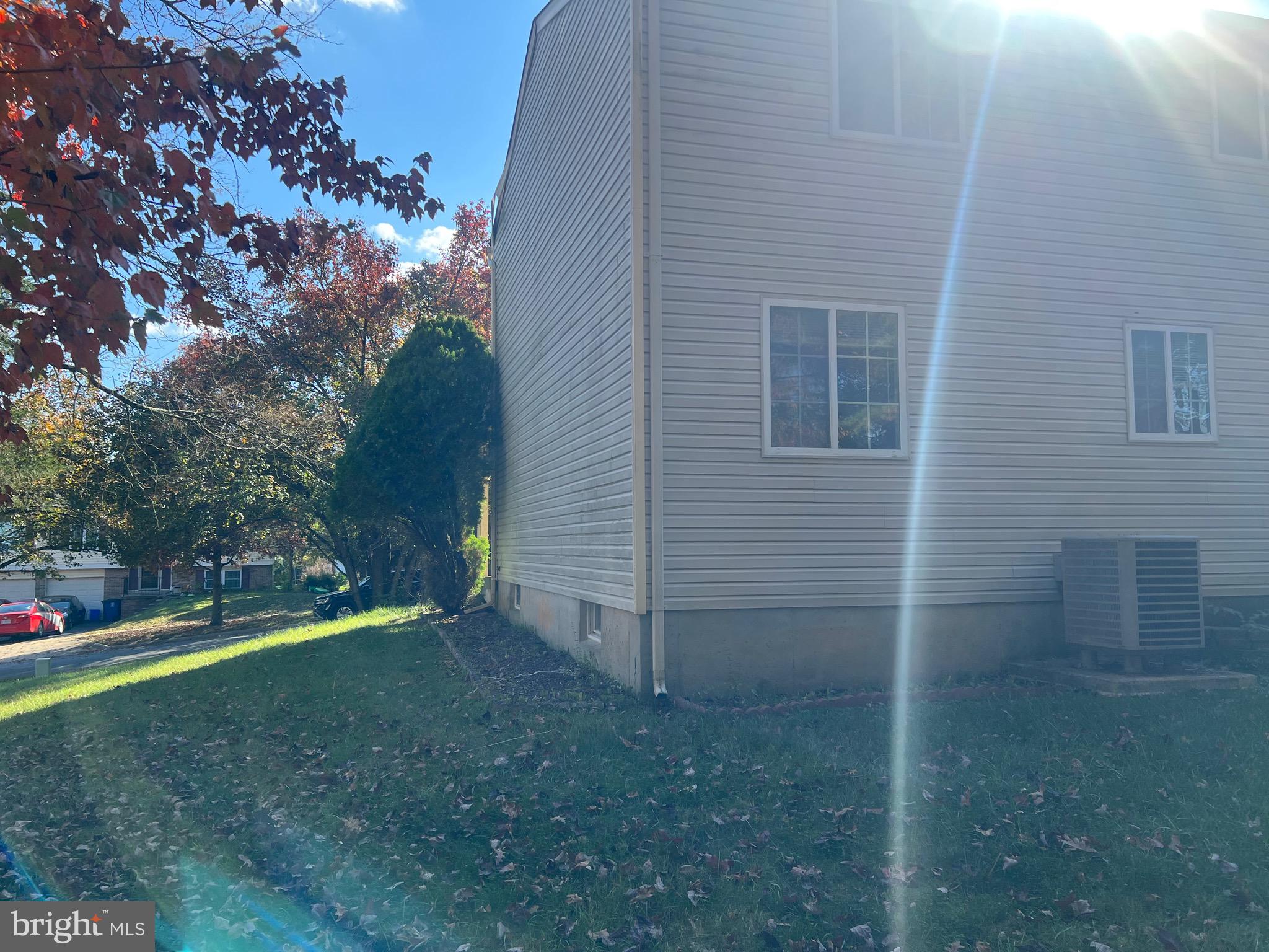 MILL CREEK SOUTH - Residential Lease