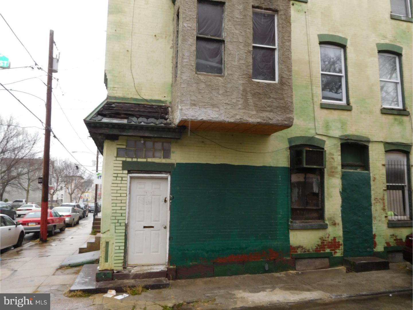 PHILADELPHIA (NORTHWEST) - Residential