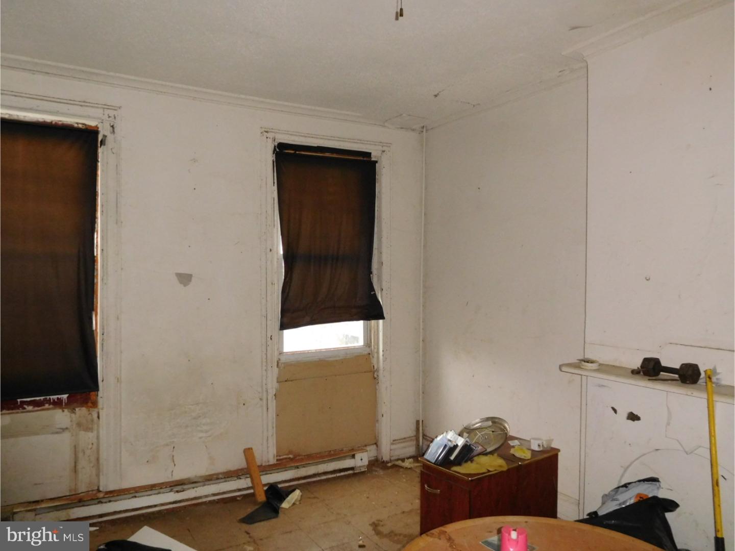PHILADELPHIA (NORTHWEST) - Residential