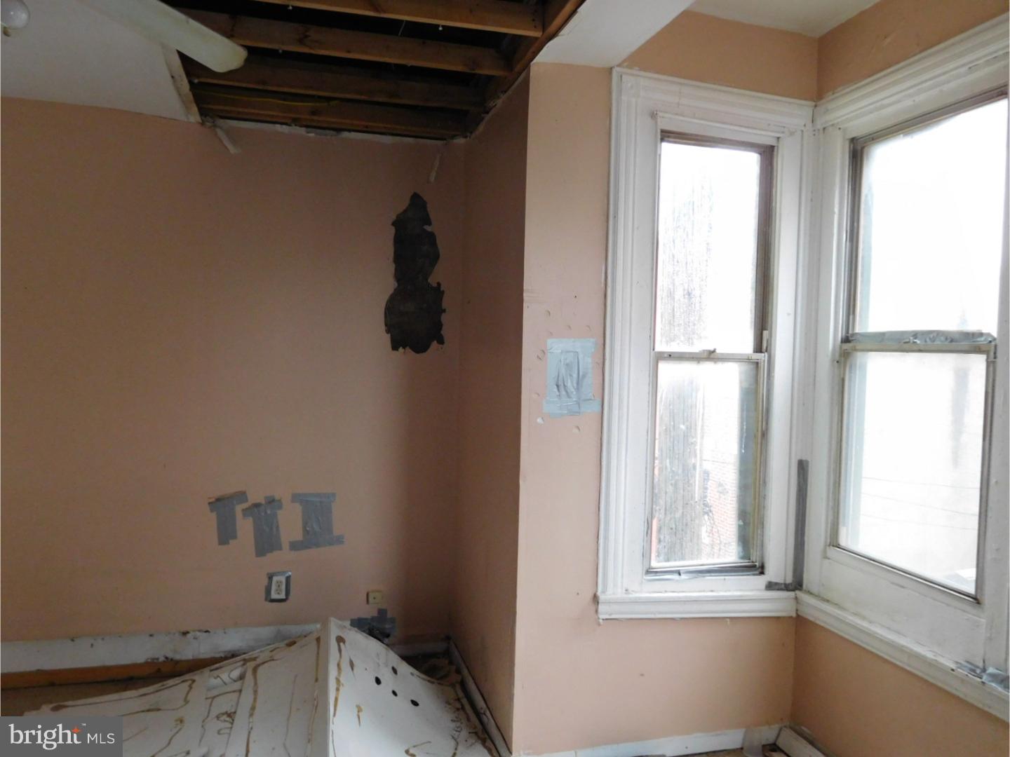 PHILADELPHIA (NORTHWEST) - Residential