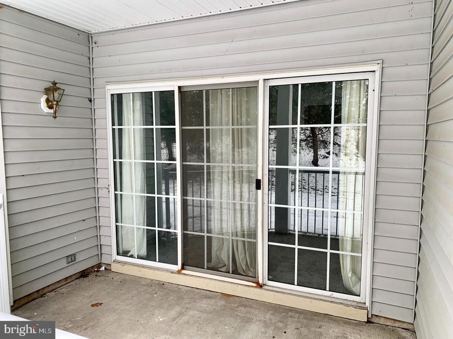 Welcome to this Delightful 2 Bedroom, 2 Bathroom, FIRST FLOOR Condo located in the sought-after Society Hill II community. A Freshly Painted Interior and NEW Carpeting (2023) throughout, the Kitchen and entryway feature NEW vinyl flooring (2023), adding both durability and easy maintenance to the home. You'll also enjoy plenty of natural light in the Large, Living Room with sliding glass doors out to the private, back patio. Another bonus is a full-size washer and dryer in the unit. All this and the Condo is just steps away from the tennis courts, basketball courts, and the community pool, offering a perfect blend of comfort and recreation. Don't miss the chance to call this lovely condo your new home.
Available August 1st. 2025.