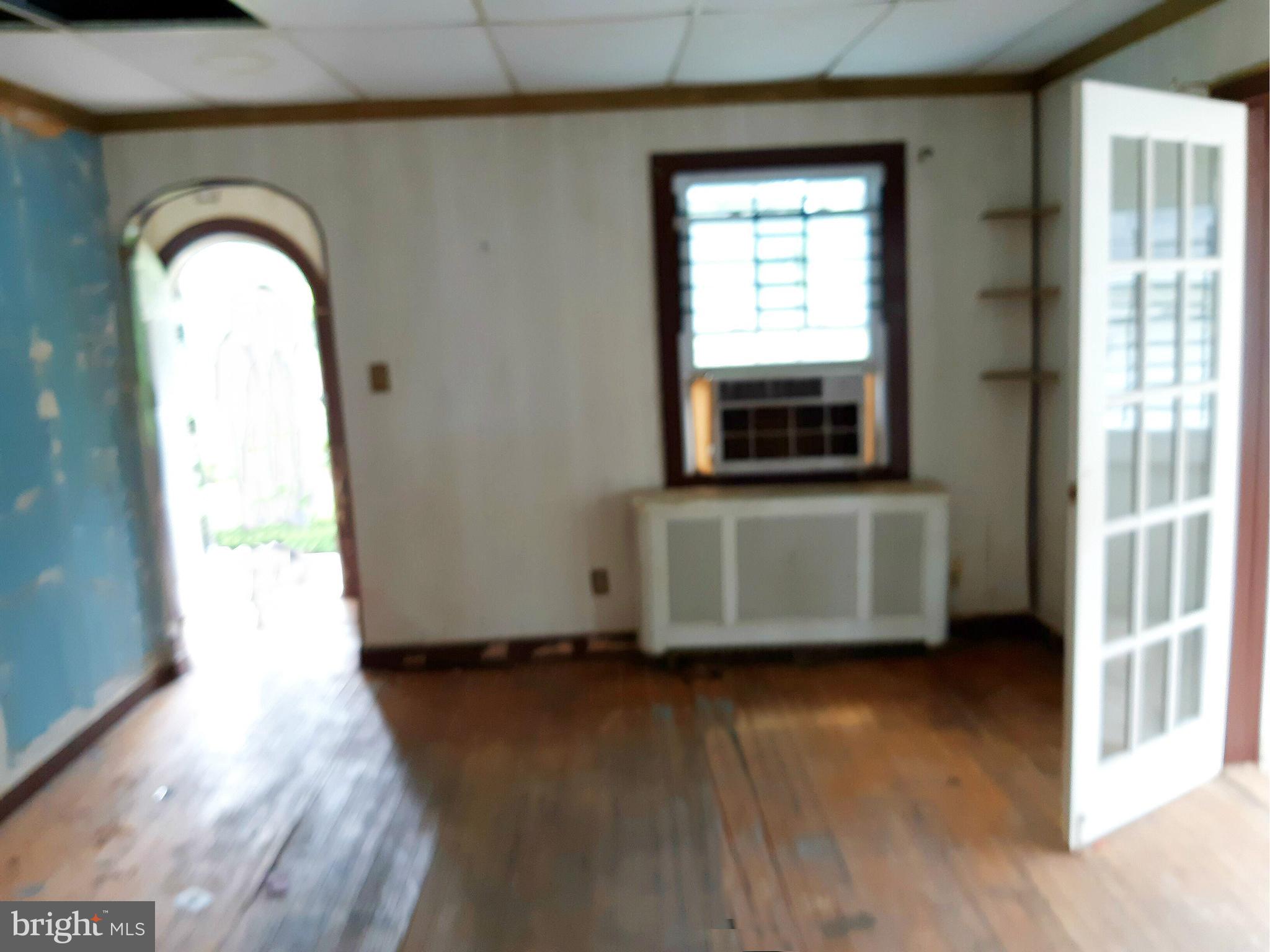 HOWARD PARK - Residential