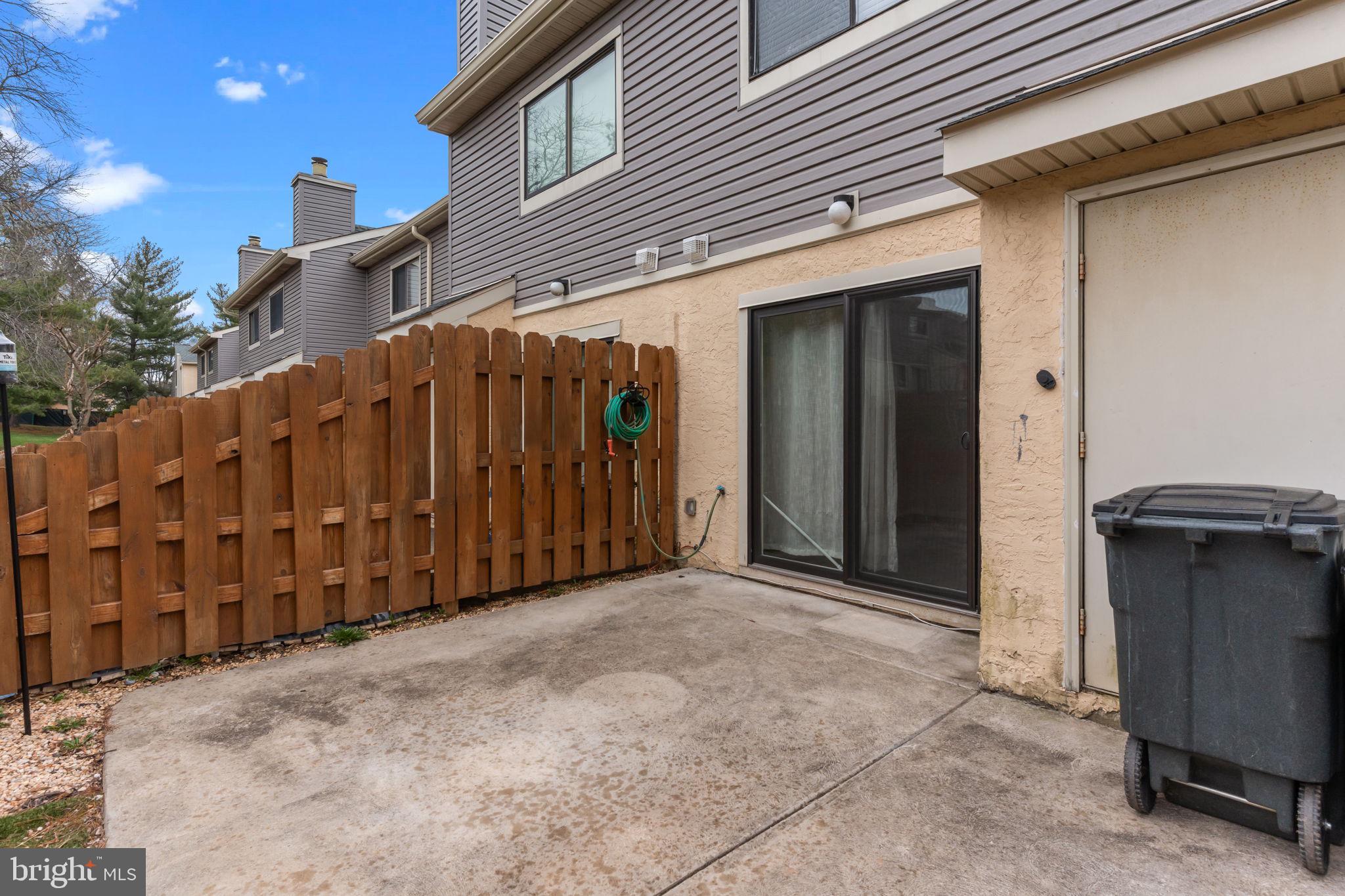 SAW MILL VALLEY - Residential Lease