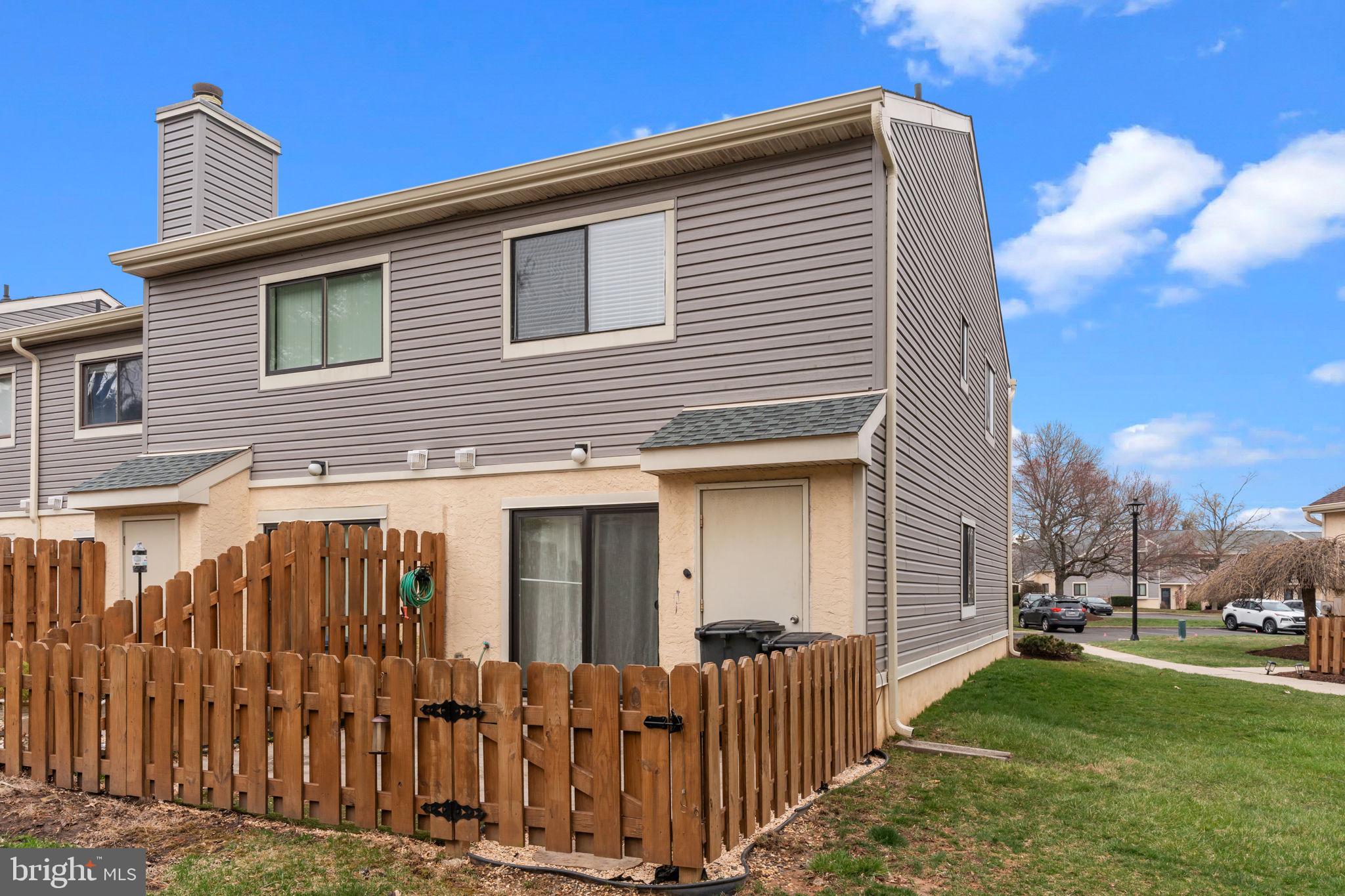 SAW MILL VALLEY - Residential Lease