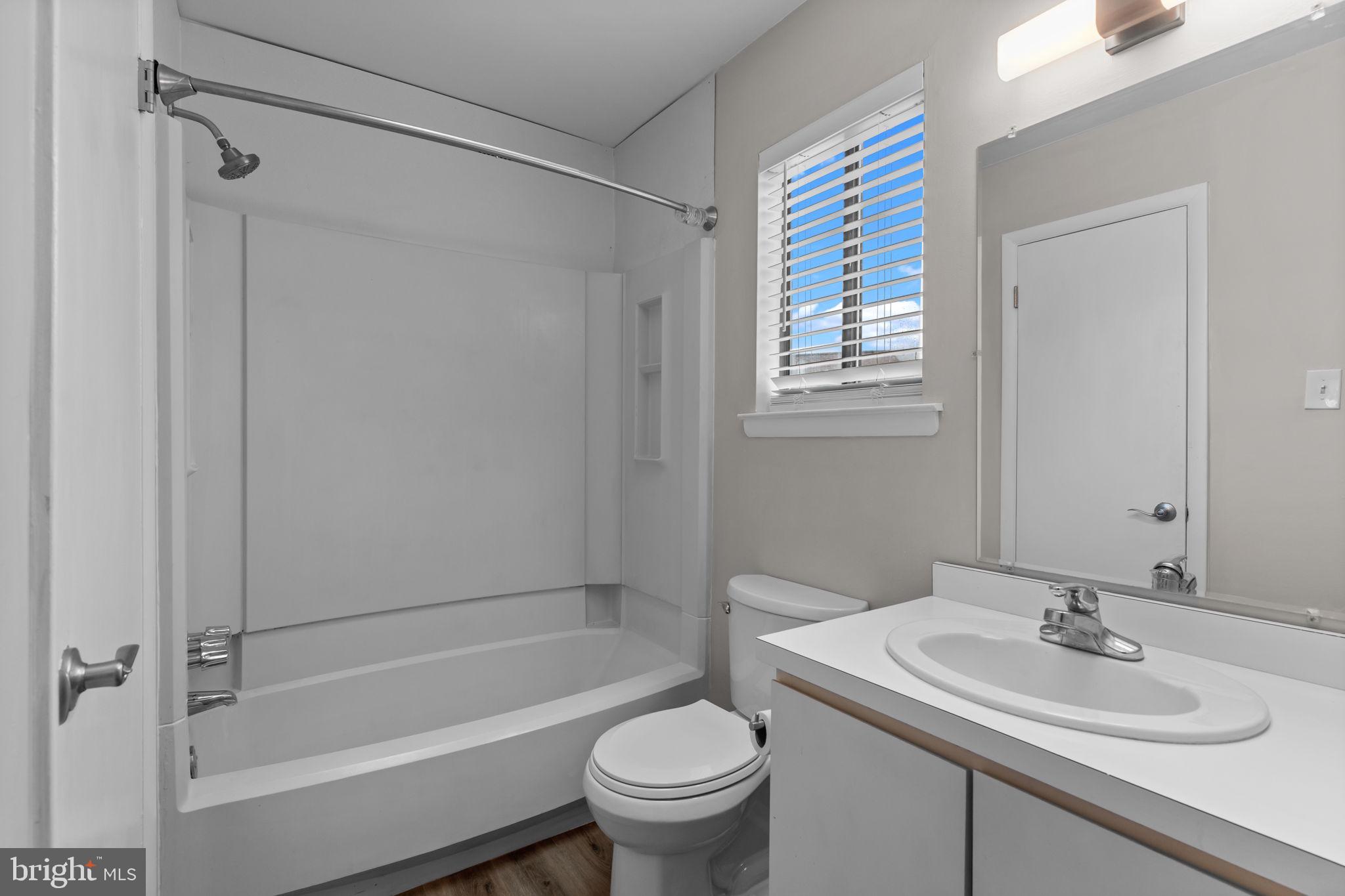 SAW MILL VALLEY - Residential Lease