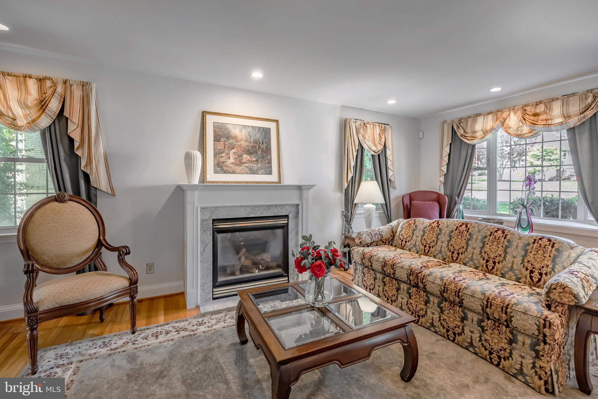 571 RUTHERFORD DRIVE