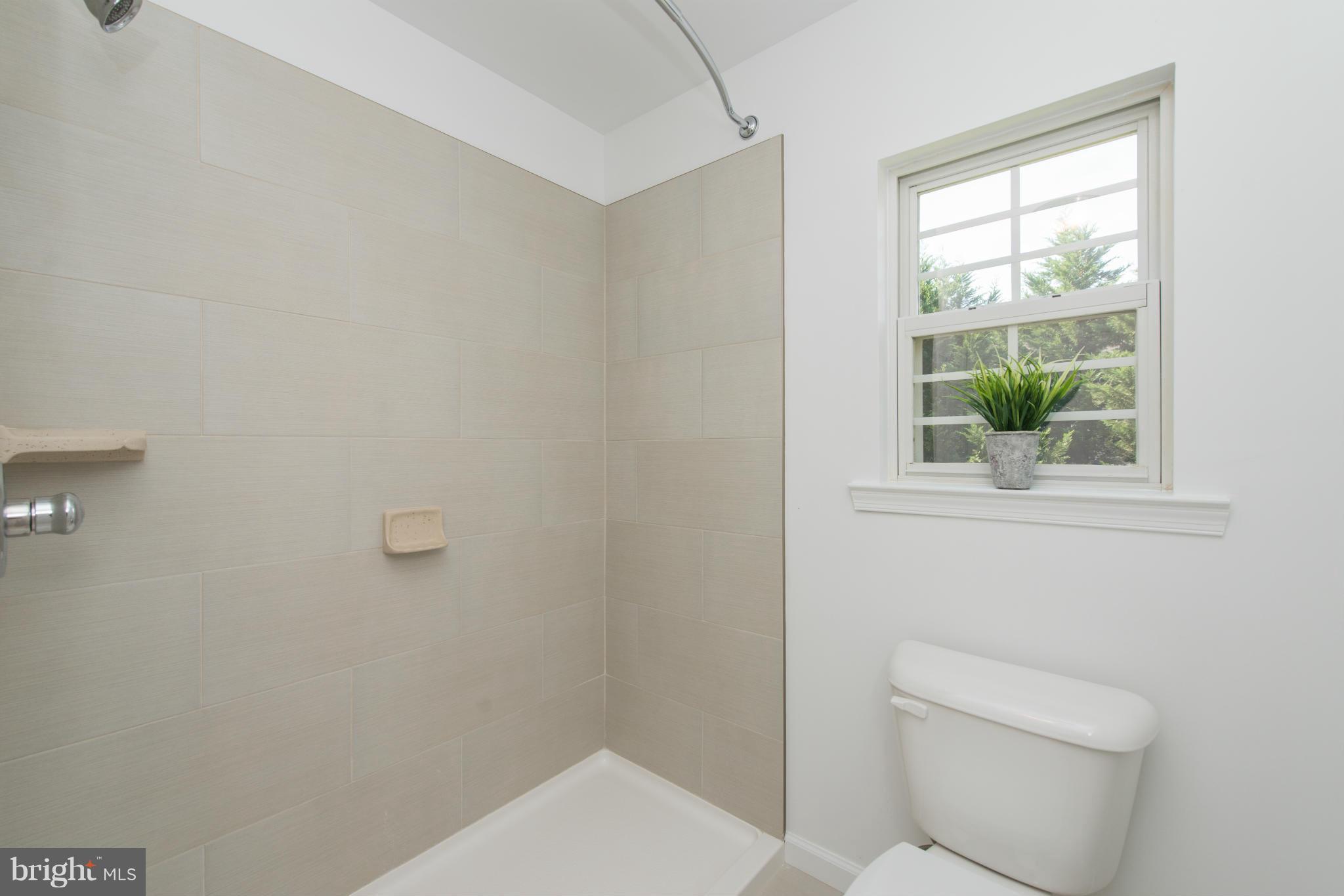 COURTS OF FOUR SEASONS - Residential