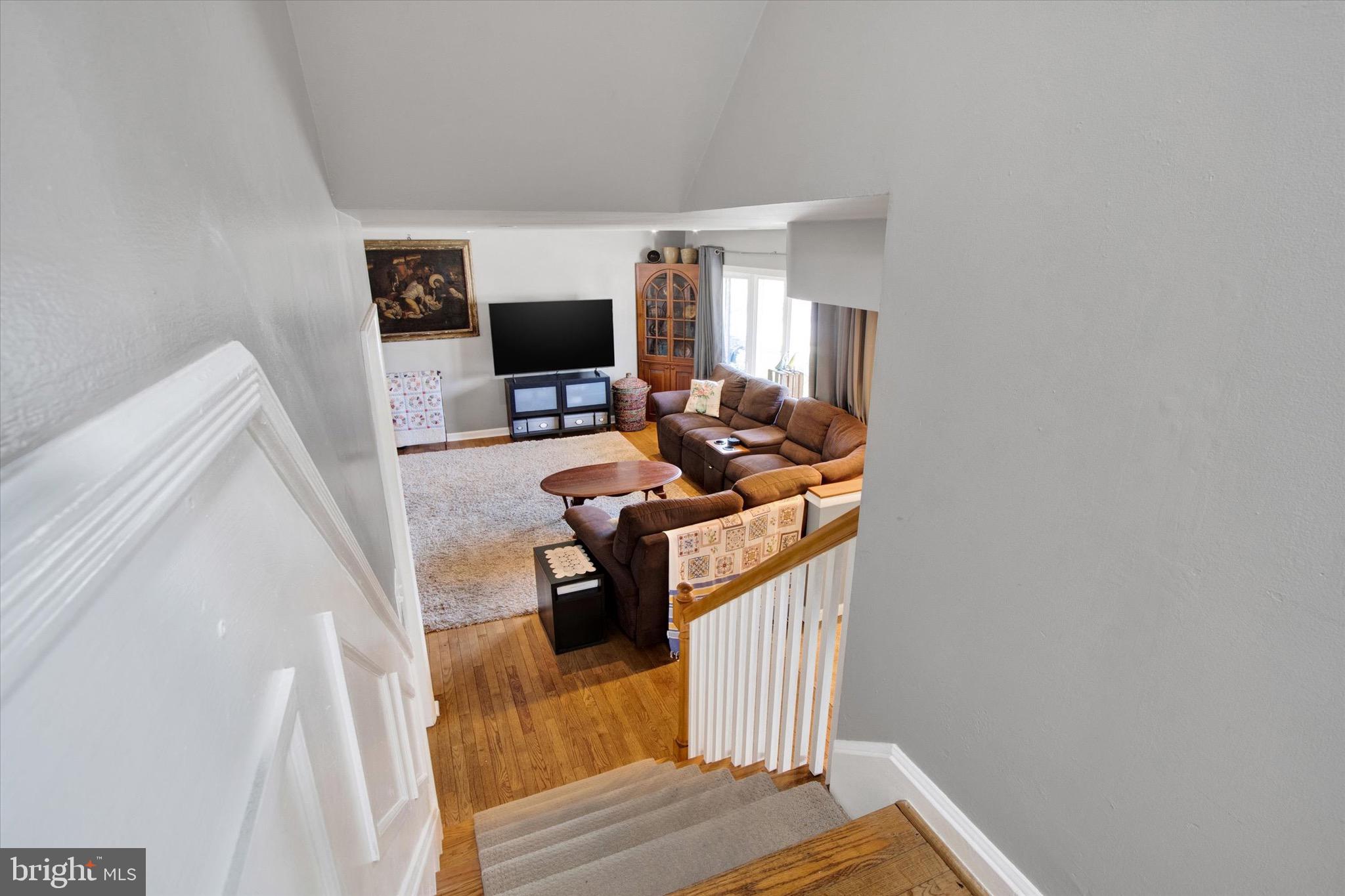 WHITFIELD - Residential