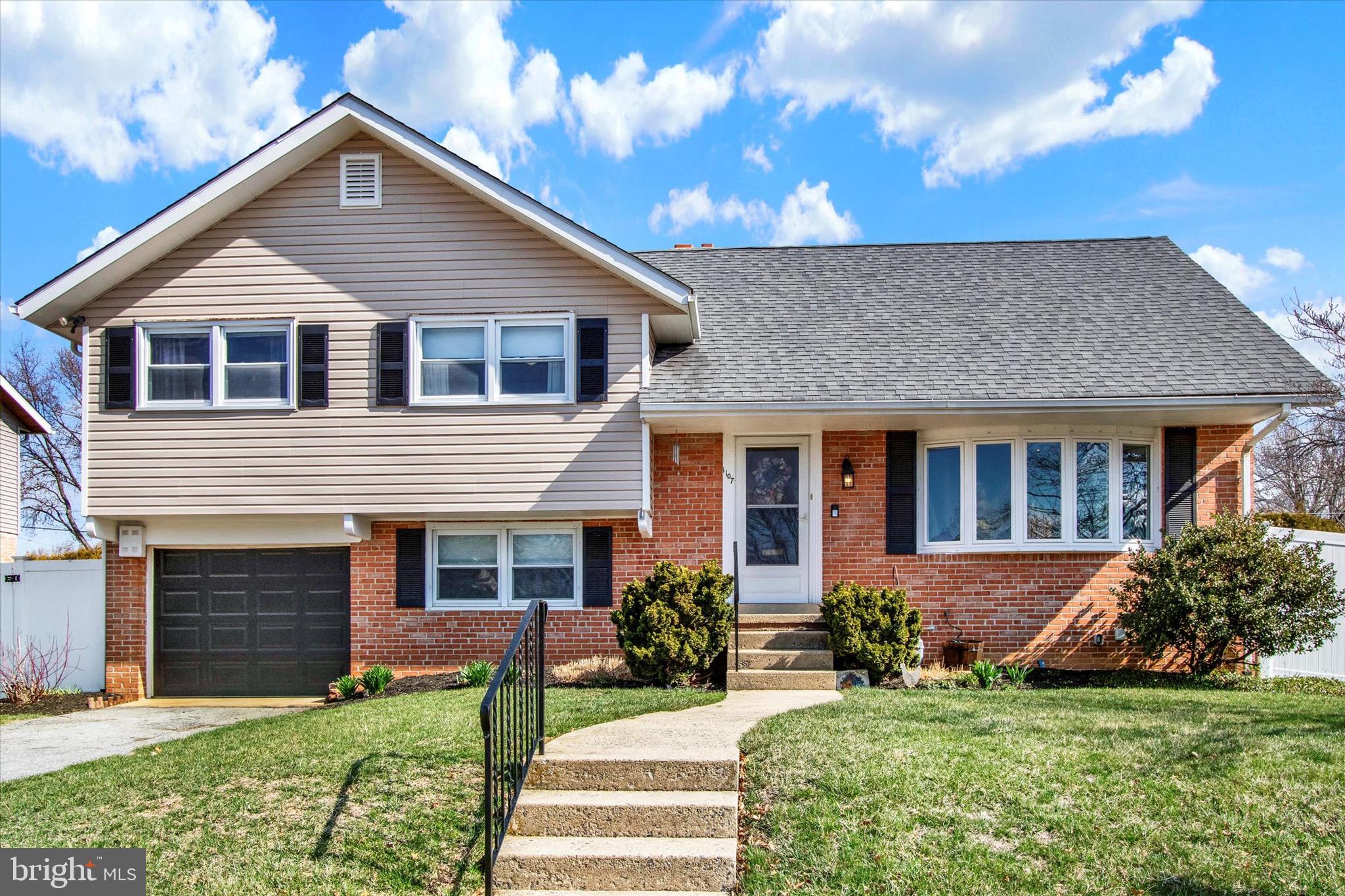 WHITFIELD - Residential
