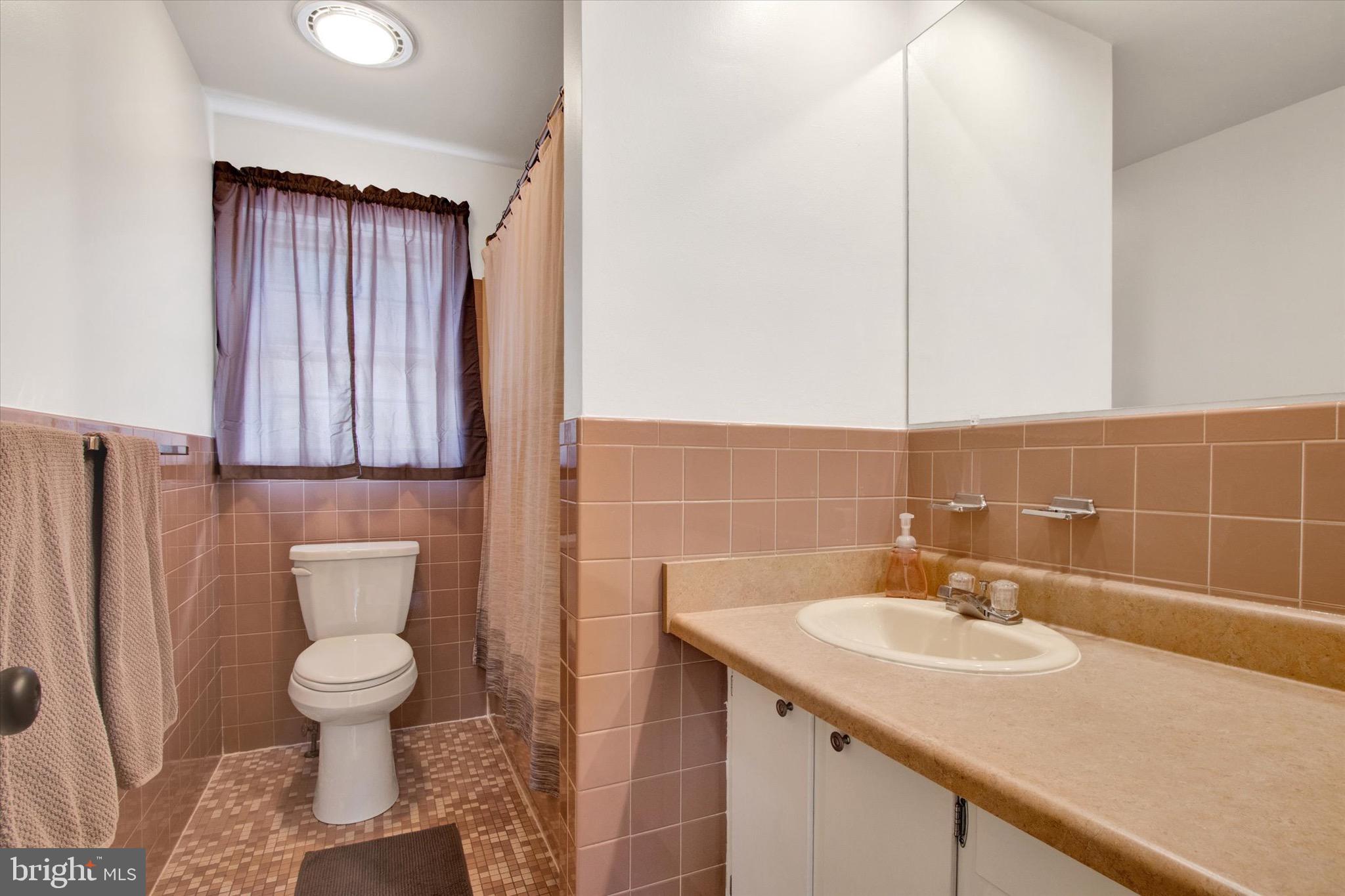 WHITFIELD - Residential