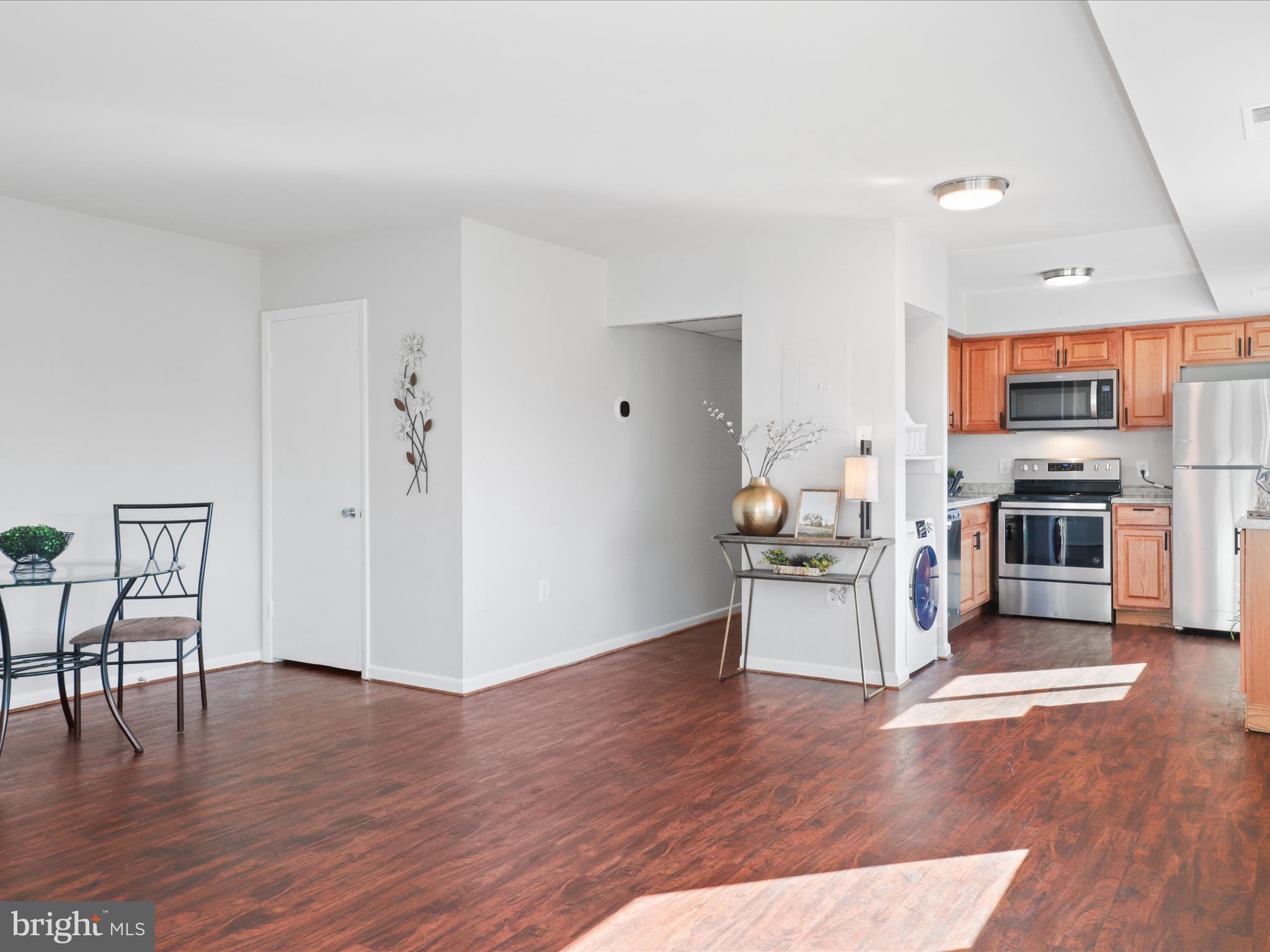 BOLLING BROOK - Residential