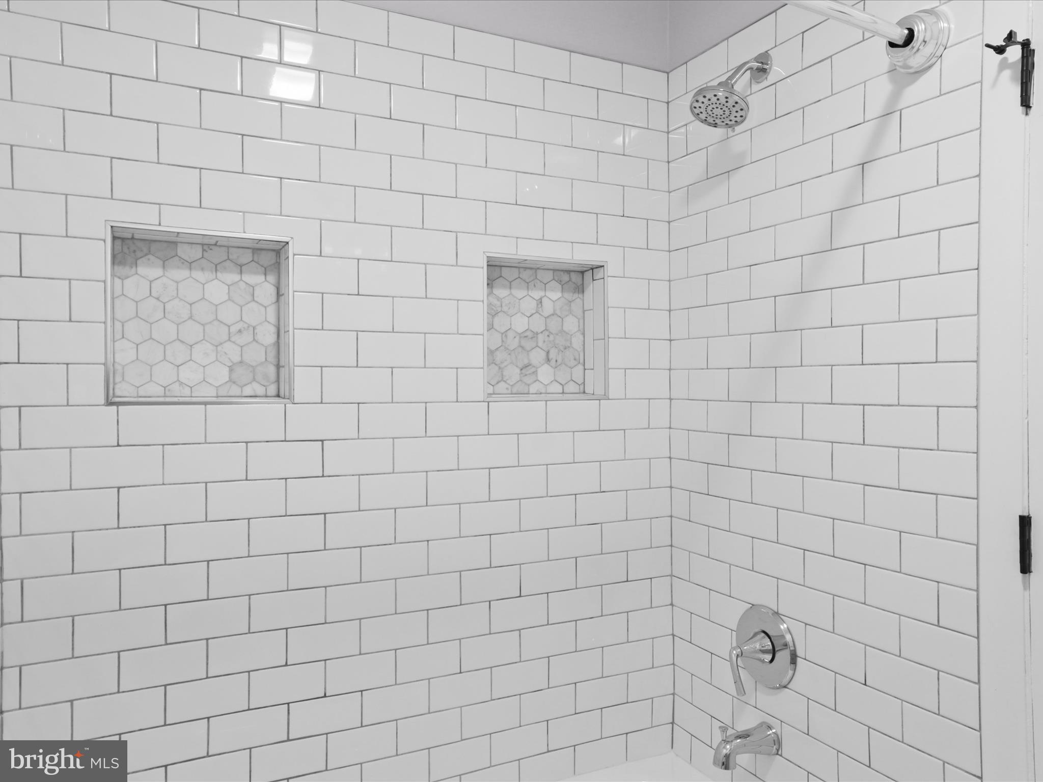 BOLLING BROOK - Residential