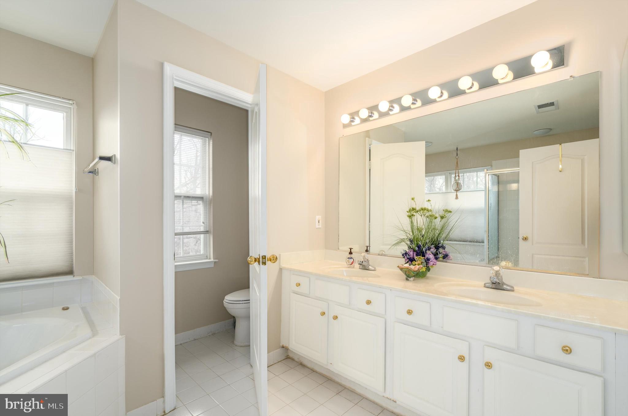 WOODLAND PARK - Residential