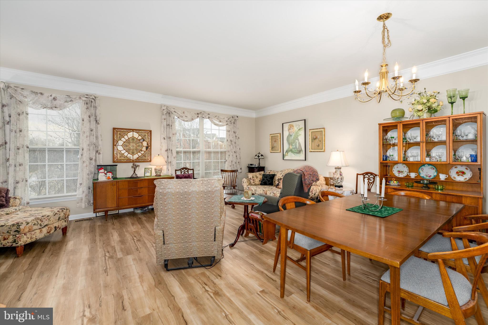 WOODLAND PARK - Residential