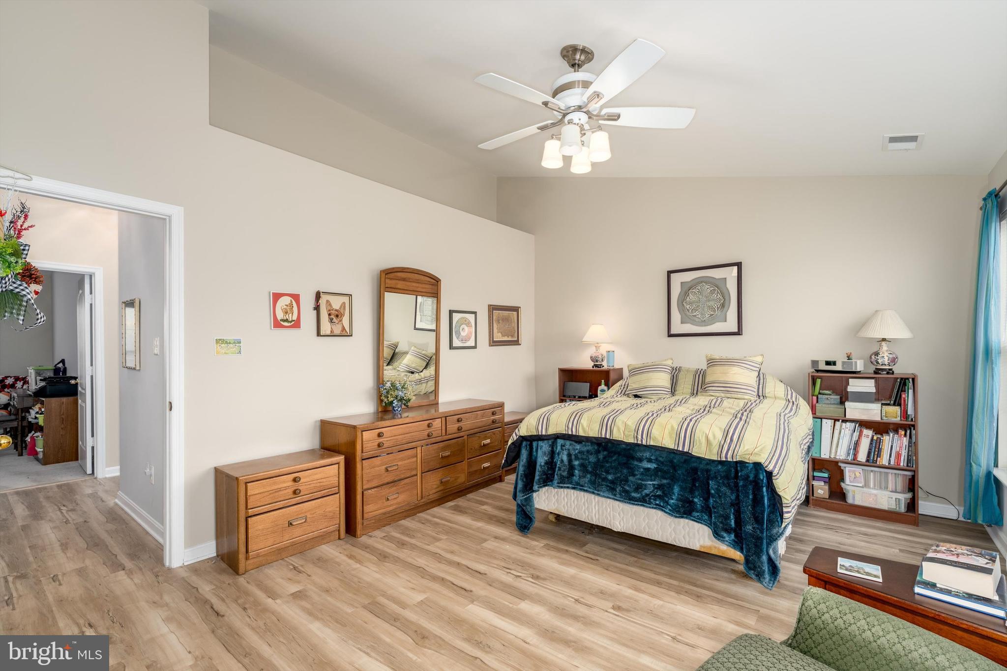 WOODLAND PARK - Residential