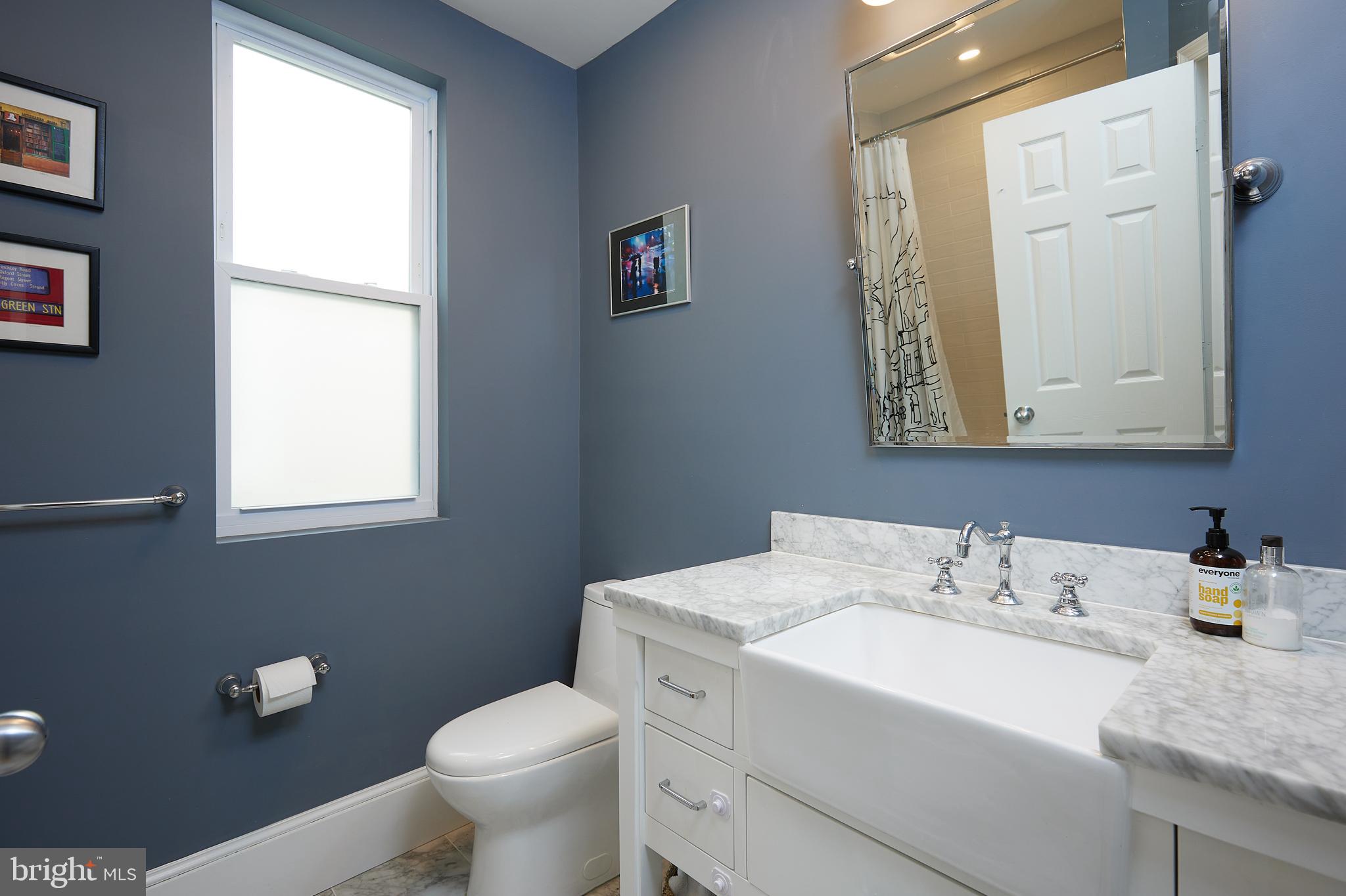 U STREET - Residential Lease