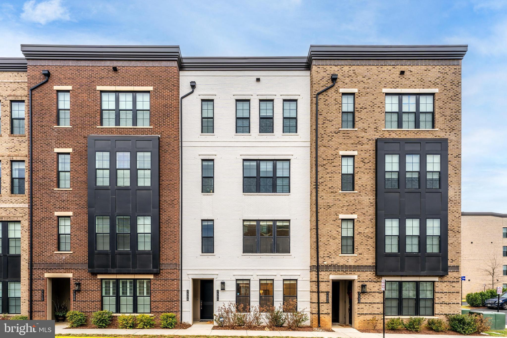 UNION PARK AT MCLEAN - Residential