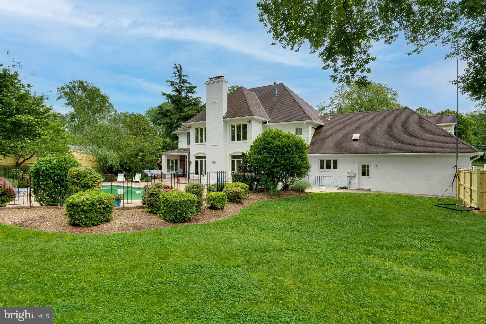 CARRIAGE HILL - Residential