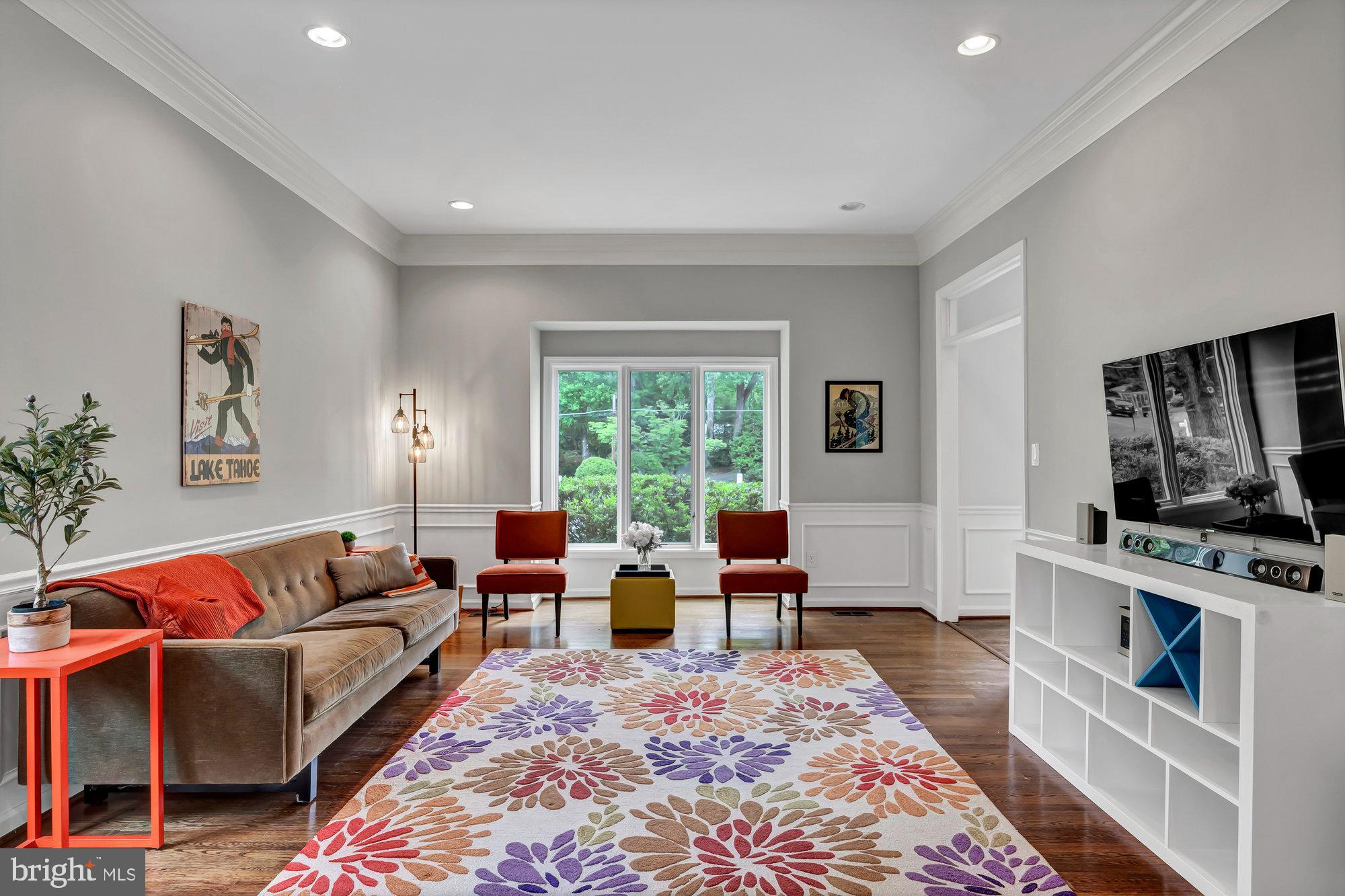 CARRIAGE HILL - Residential