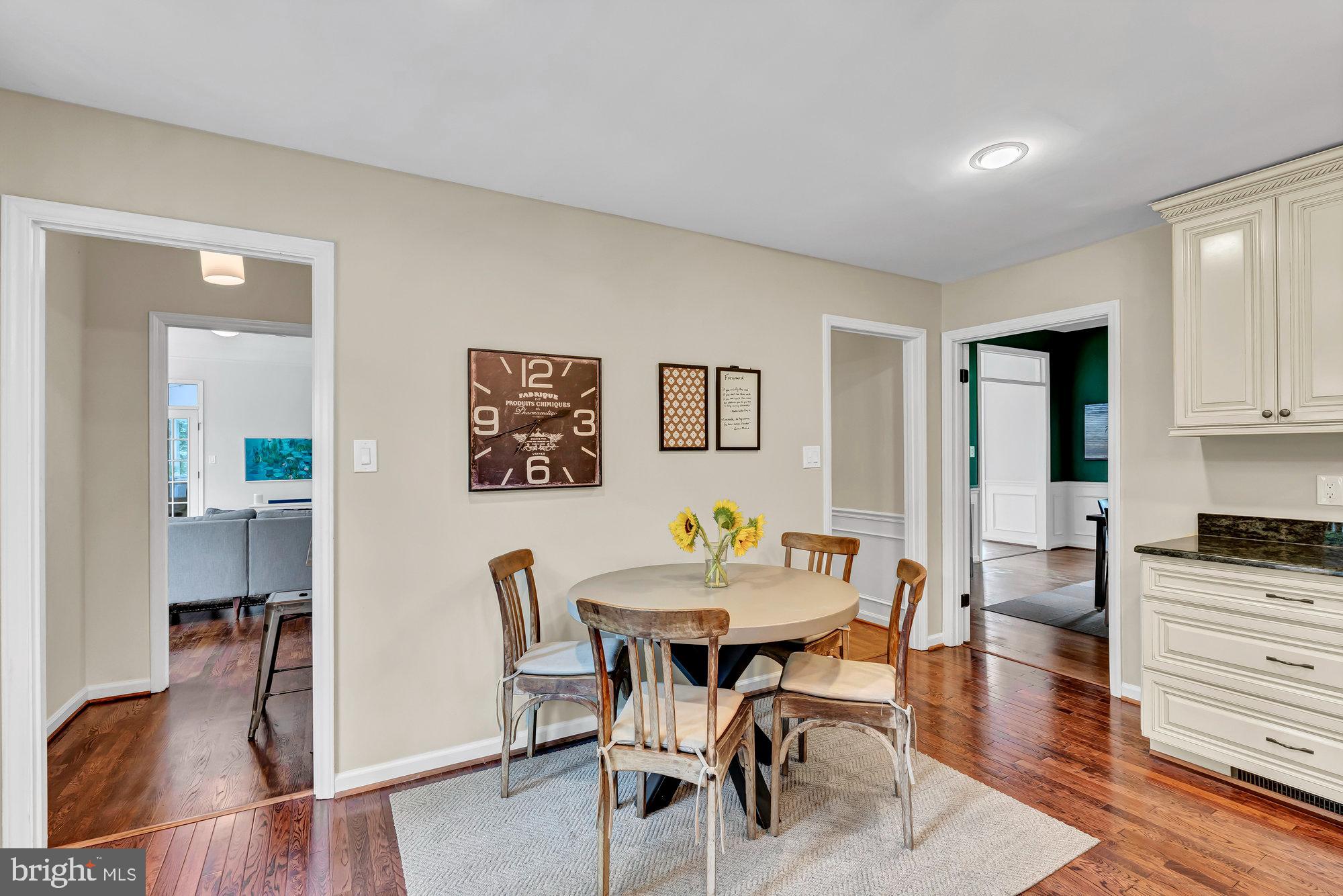 CARRIAGE HILL - Residential