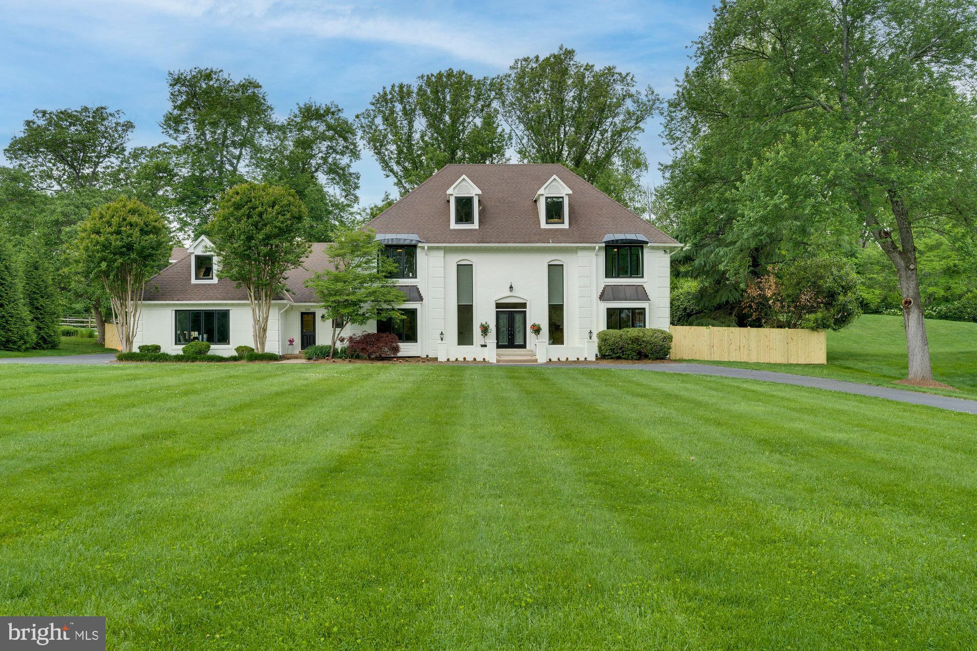 CARRIAGE HILL - Residential