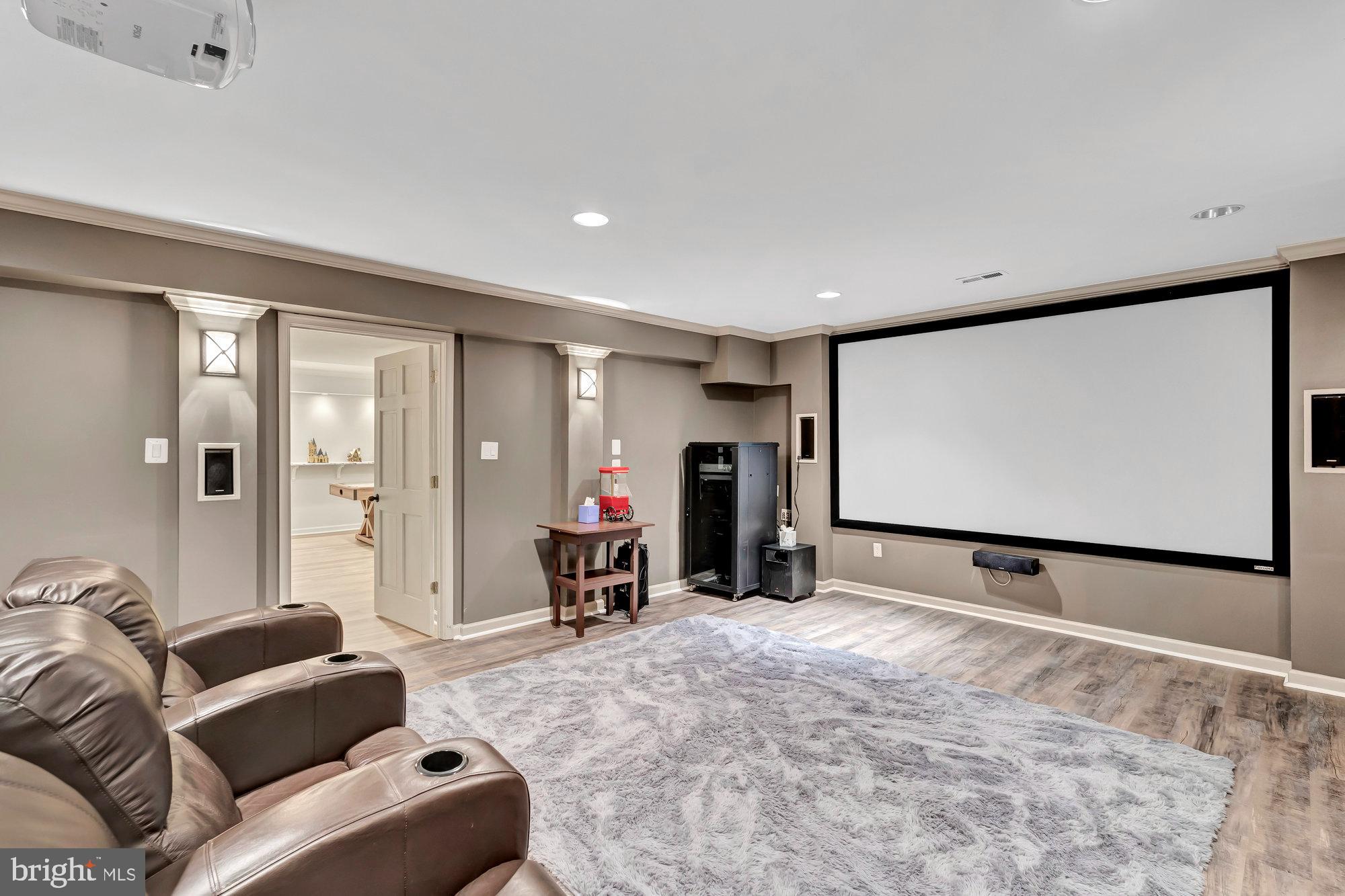 CARRIAGE HILL - Residential