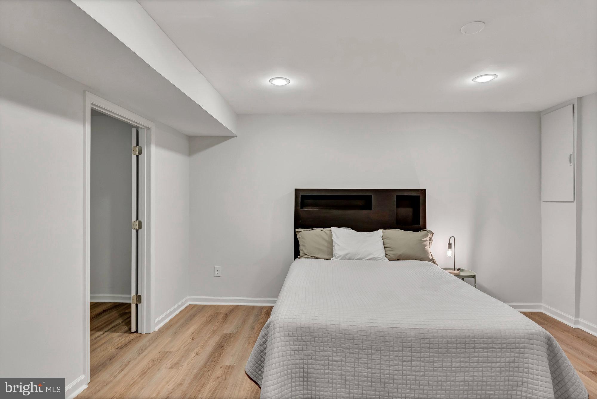 CARRIAGE HILL - Residential