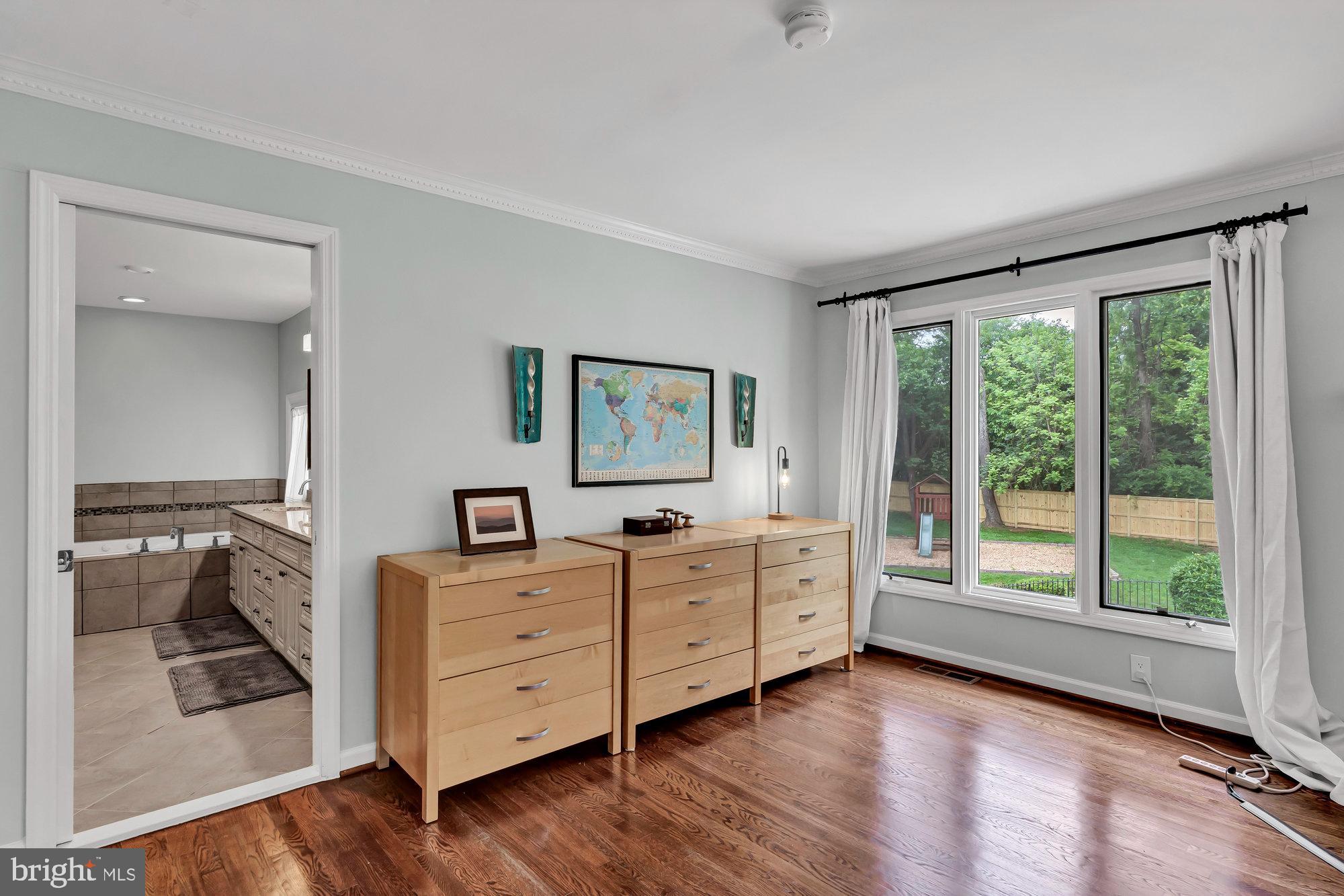 CARRIAGE HILL - Residential