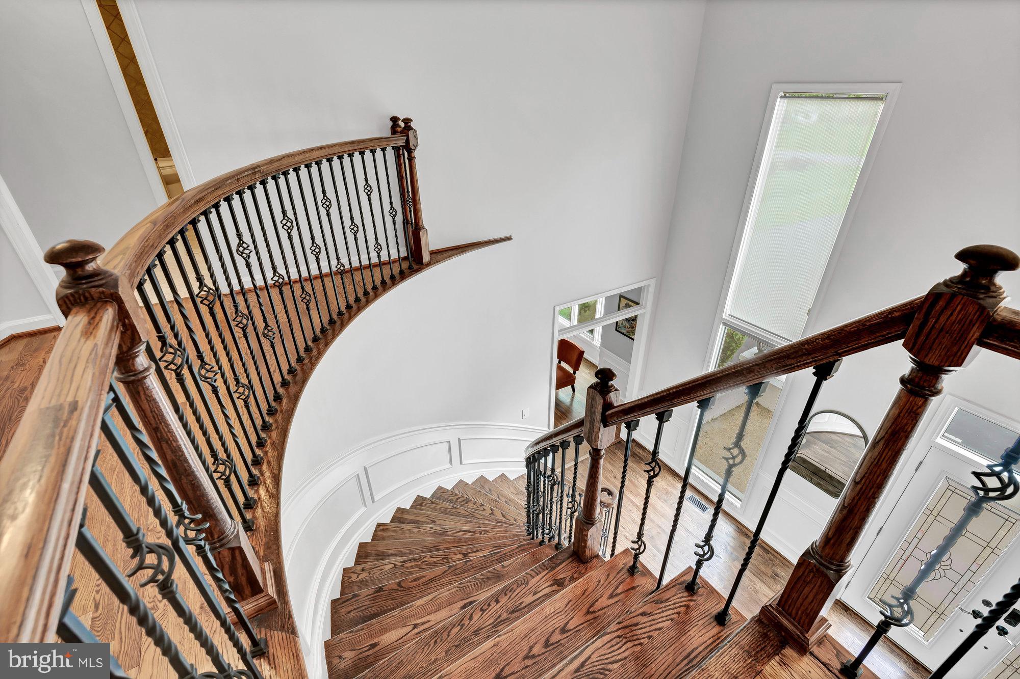 CARRIAGE HILL - Residential