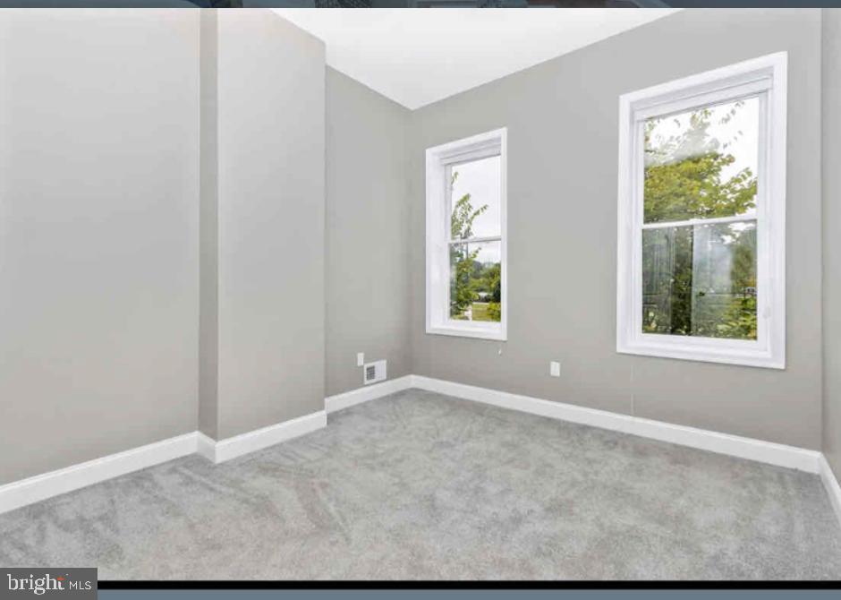 EAGER PARK TOWNHOMES - Residential Lease